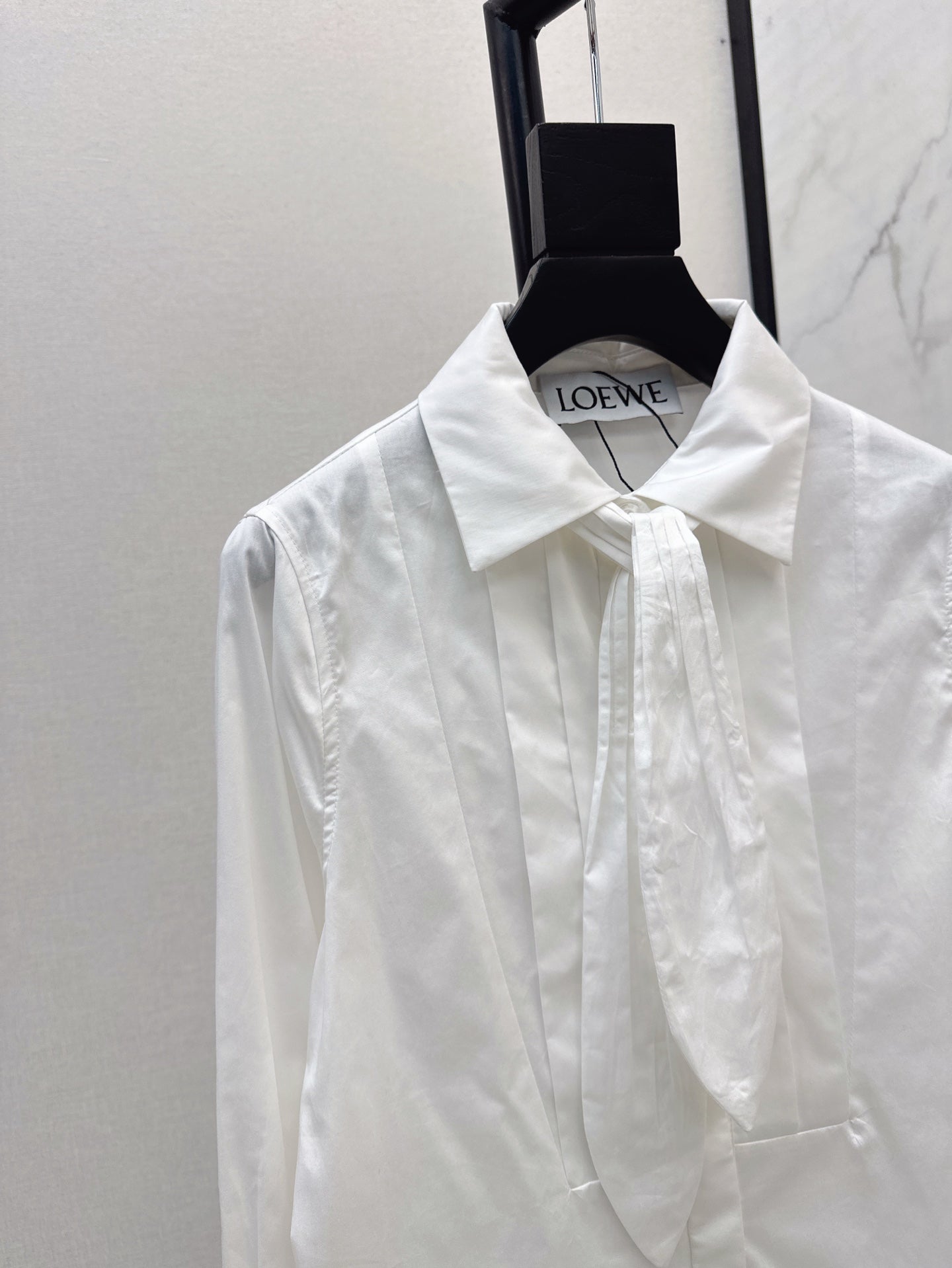 Loe 25ss pleated shirt
