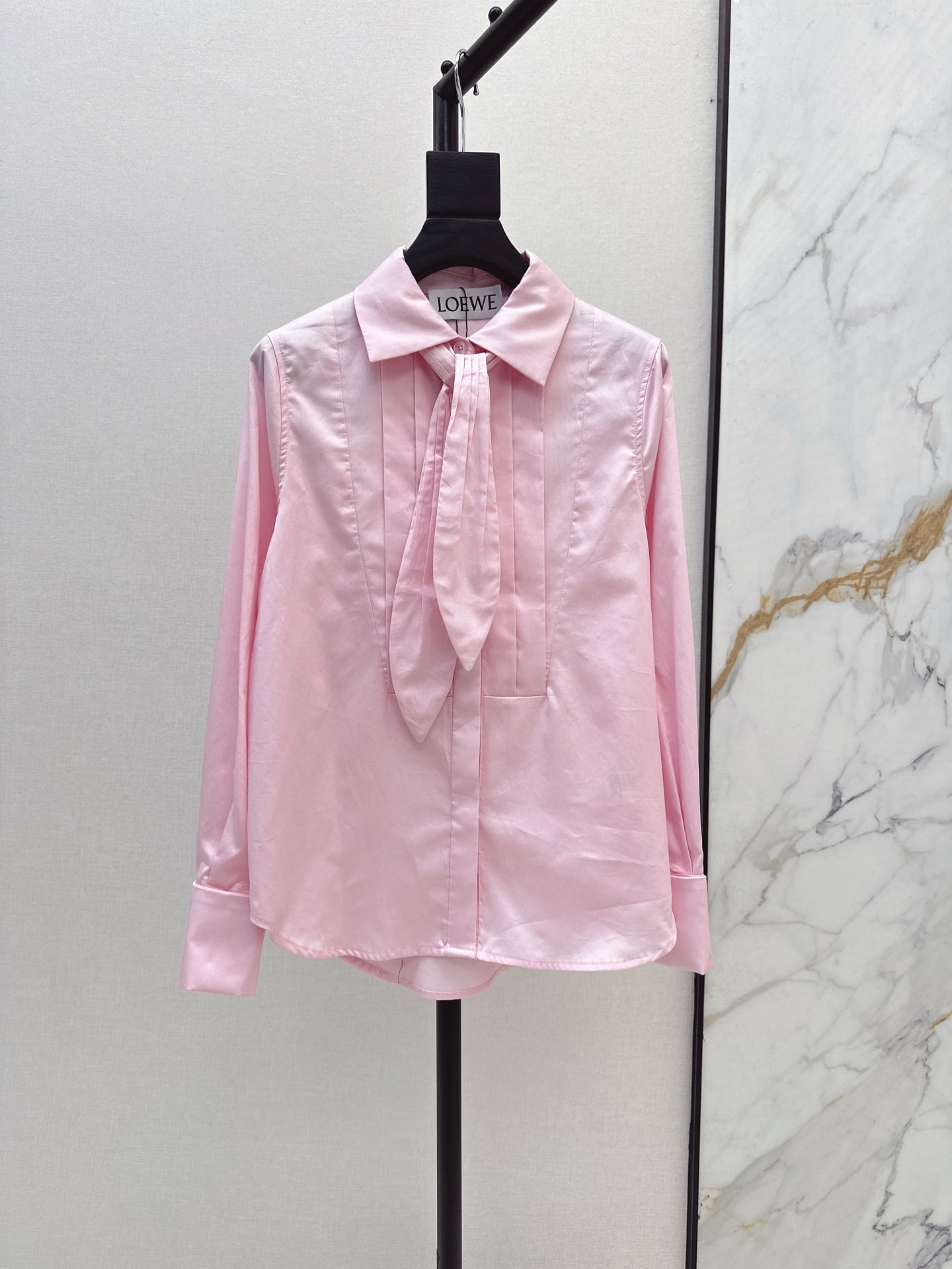 Loe 25ss pleated shirt