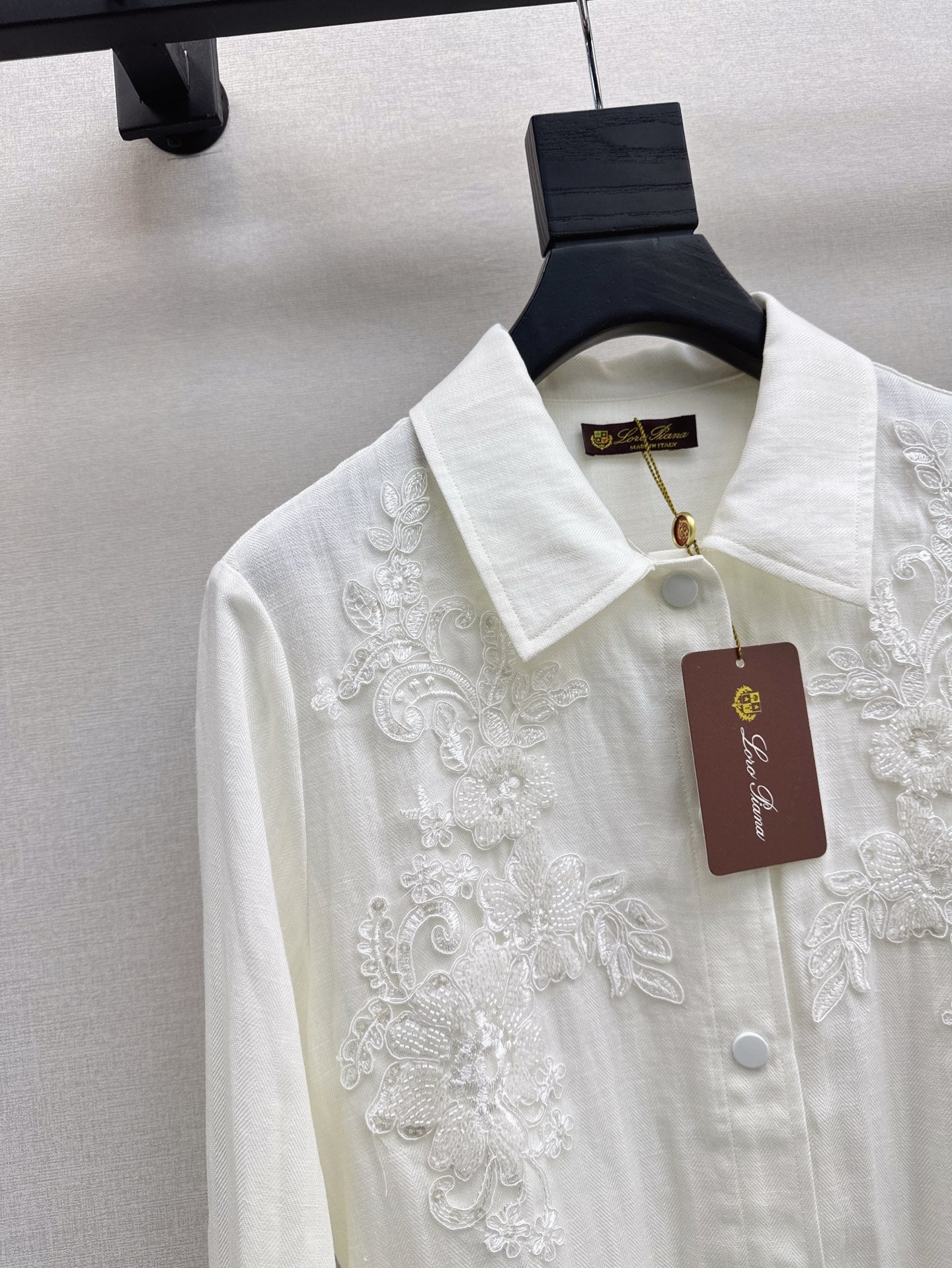 Lo 25ss linen embroidered set
