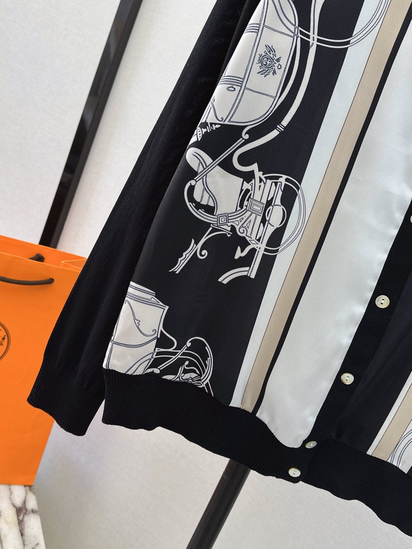 H 24ss knit cardigan