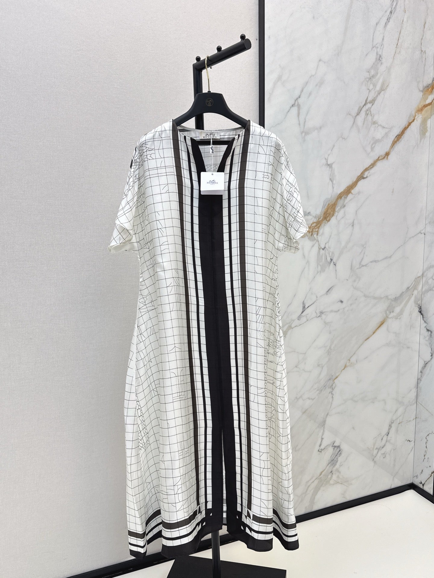 H 25ss Silk long dress