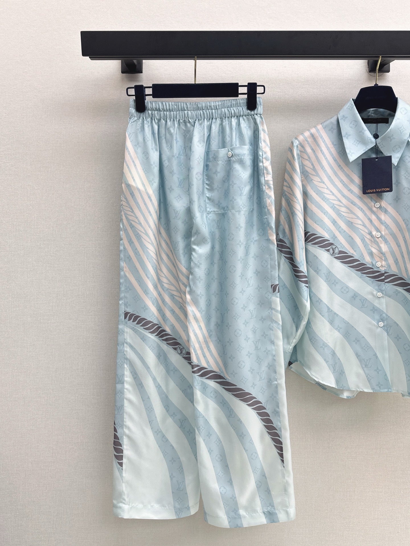 L 25ss silk shirt pants set