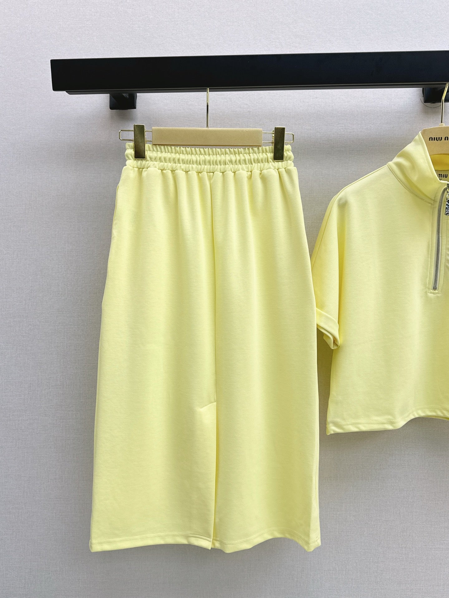 Mi 25ss skirt set