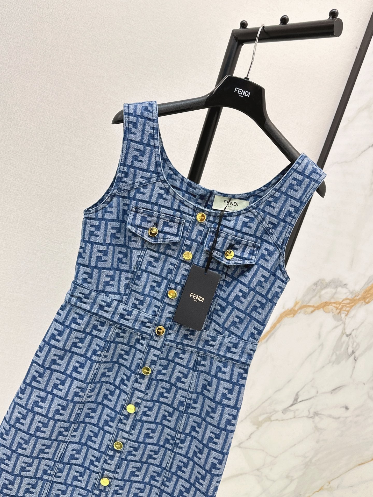 Fe 25ss sleeveless denim dress