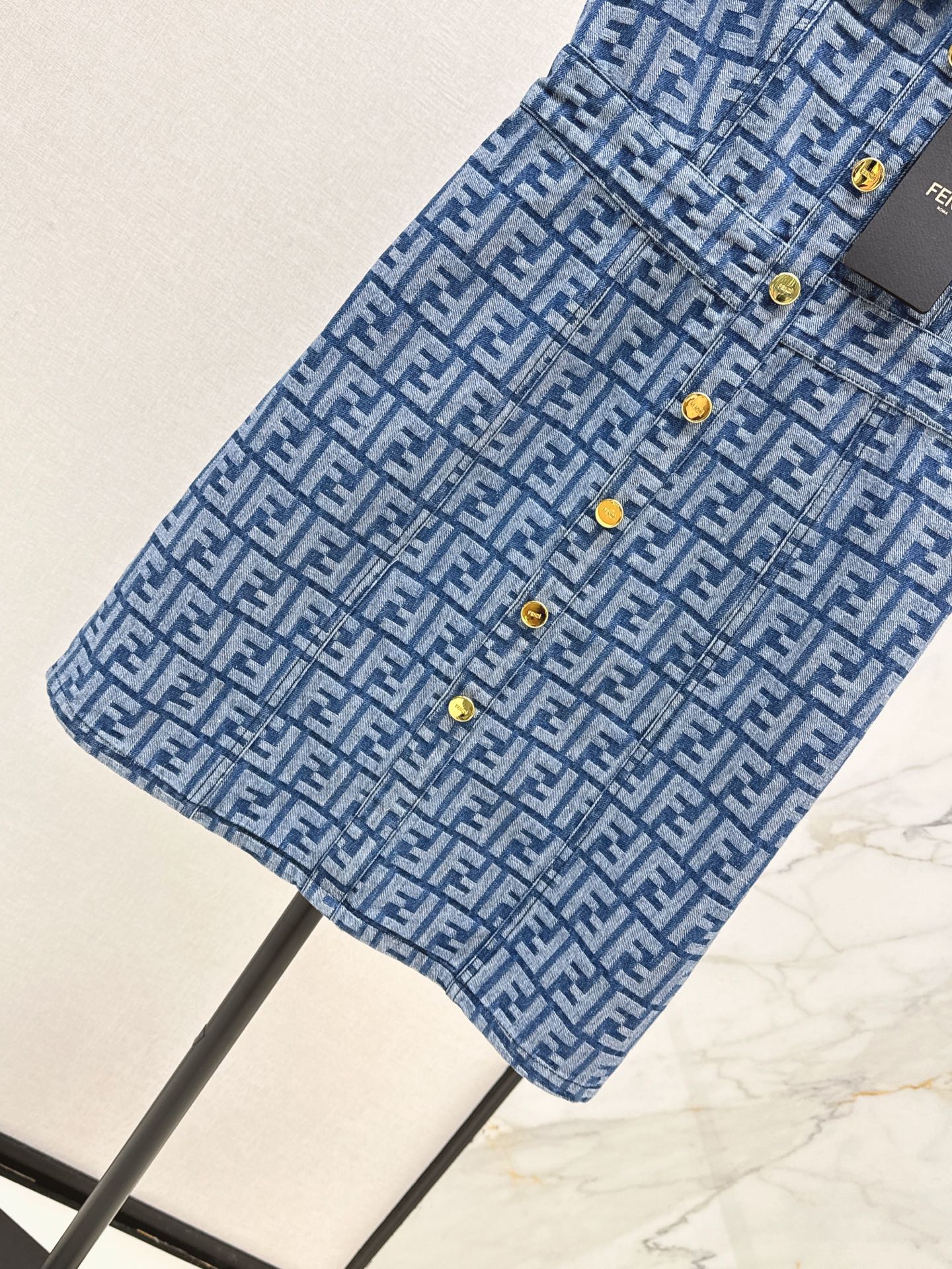 Fe 25ss sleeveless denim dress