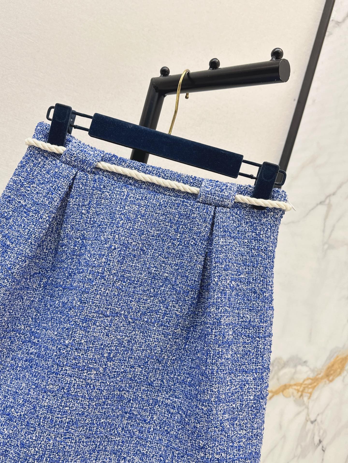 L 25ss drawstring skirt