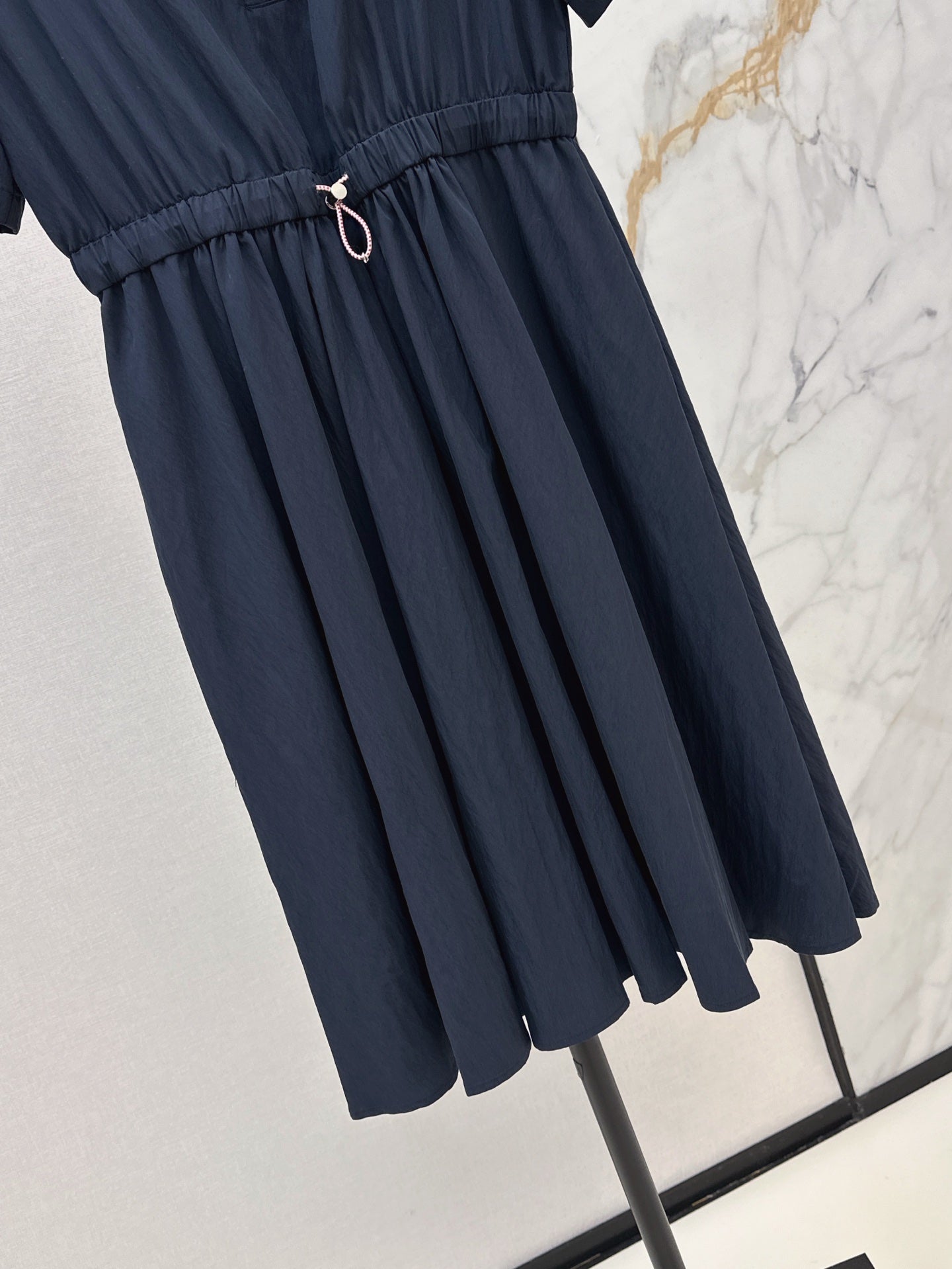 P 25ss drawstring dress