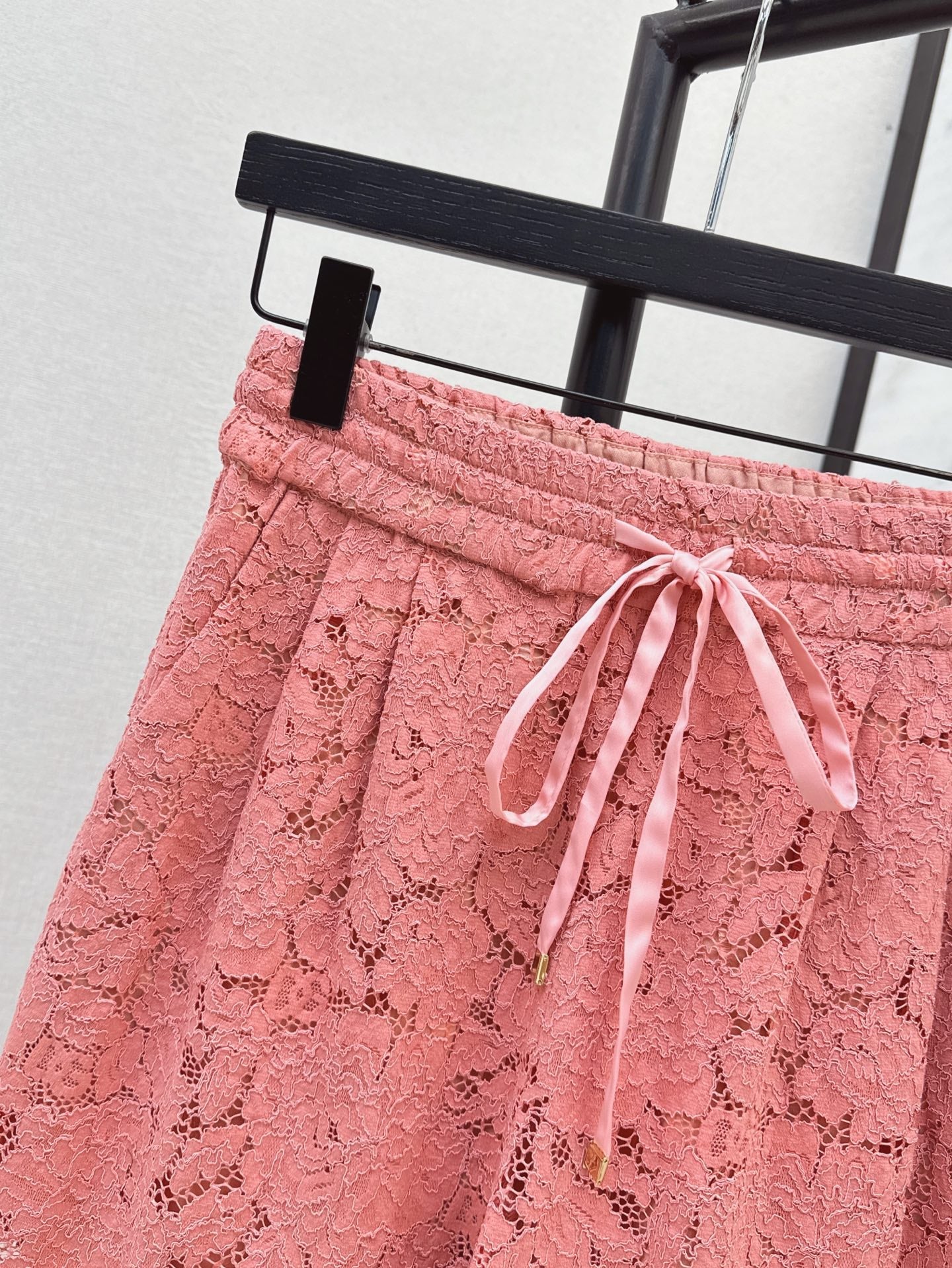 Do 25SS lace pants