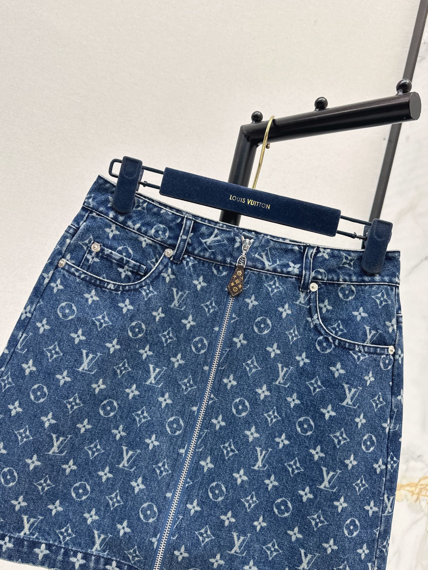 L 25ss denim skirt