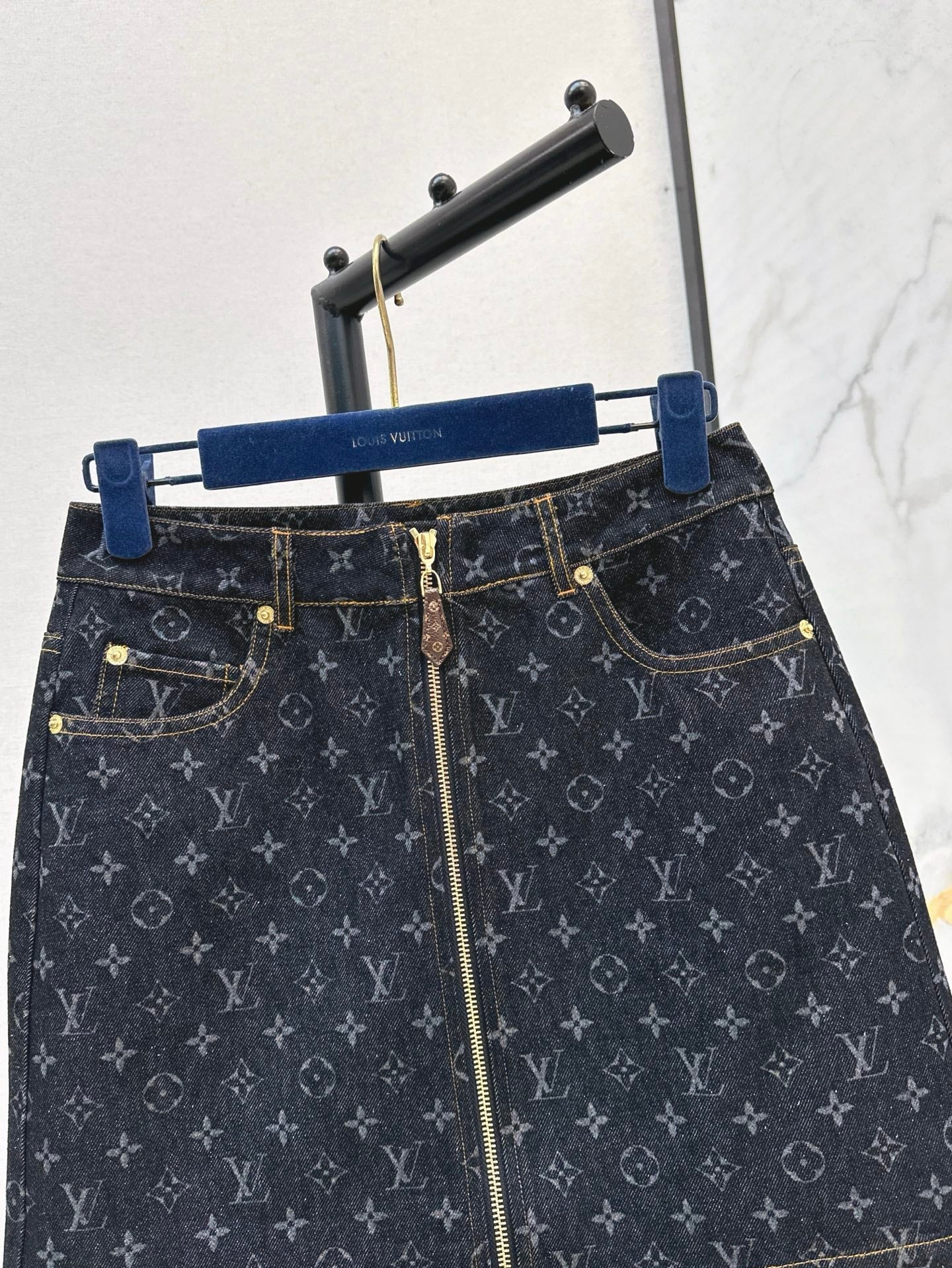 L 25ss denim skirt
