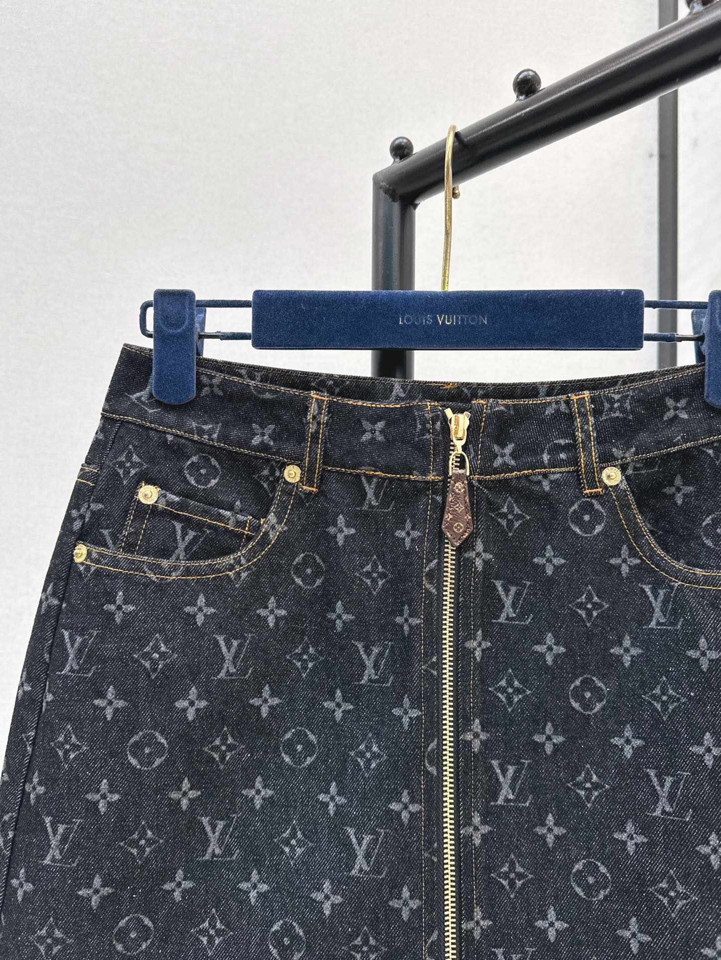 L 25ss denim skirt