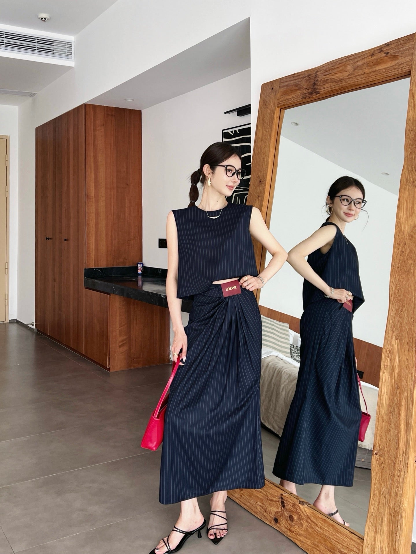 Loe 25ss pleated set