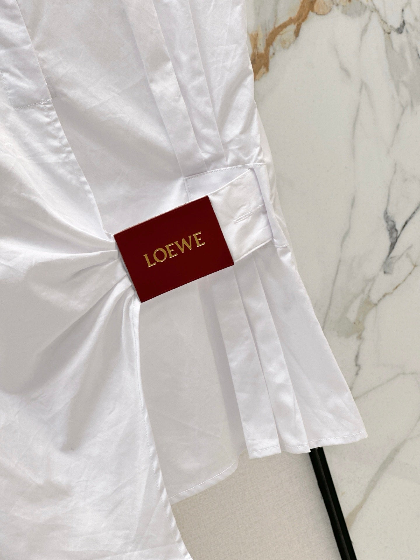 Loe 25ss pleated vest