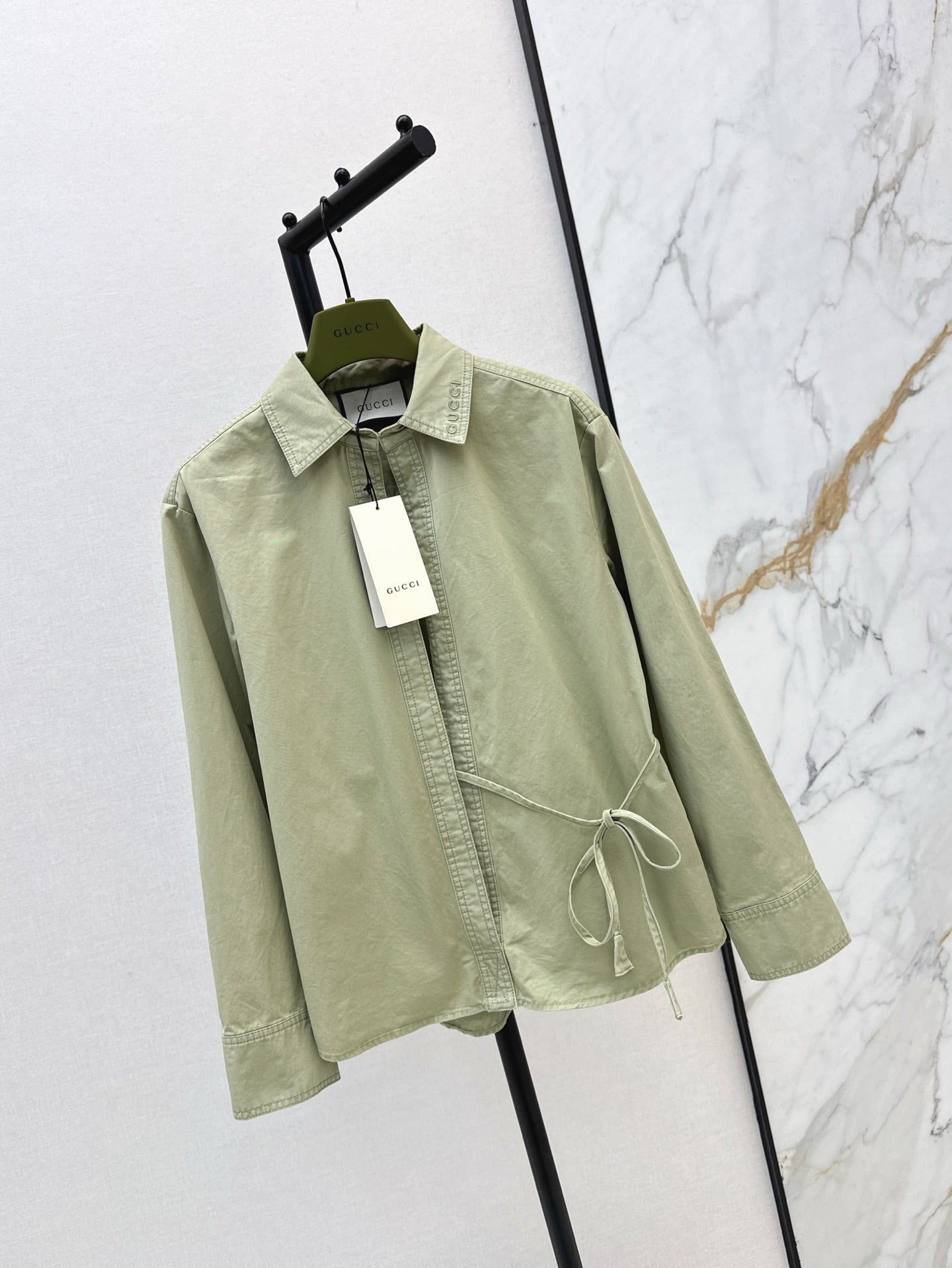 GU 25SS Waist-cinching shirt