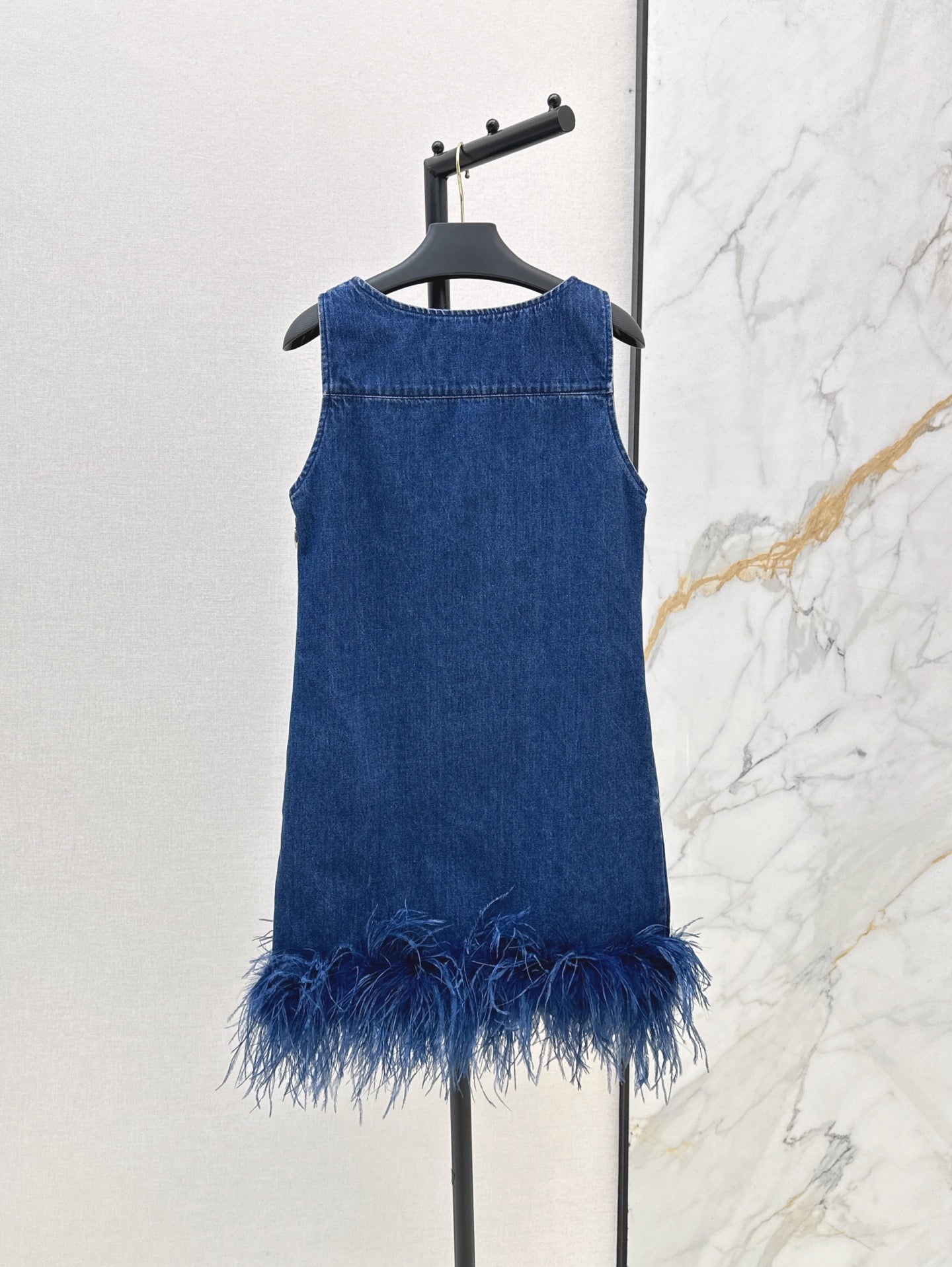 Val 25ss Removable ostrich feathers dress
