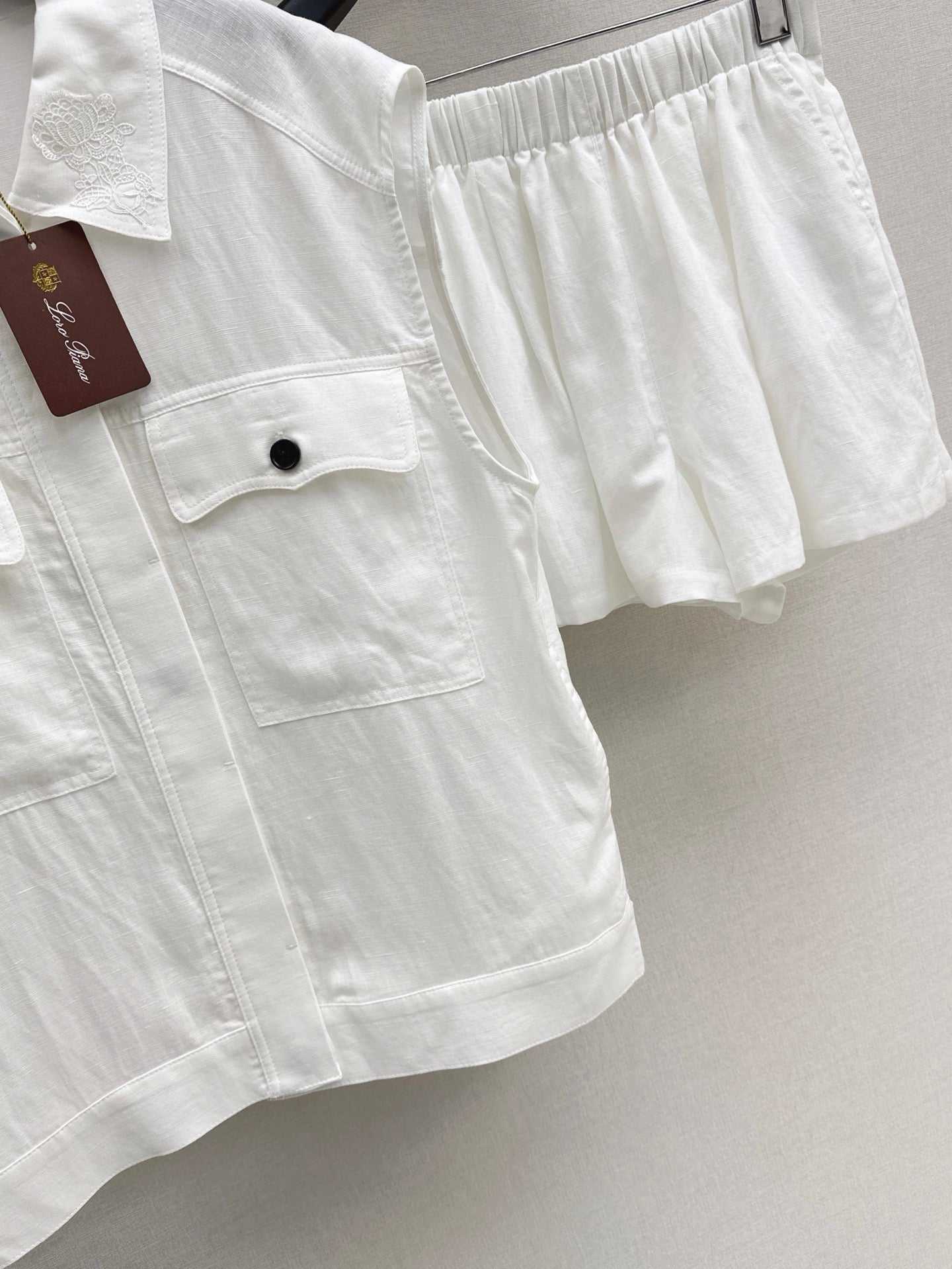 Loro 25ss linen suit