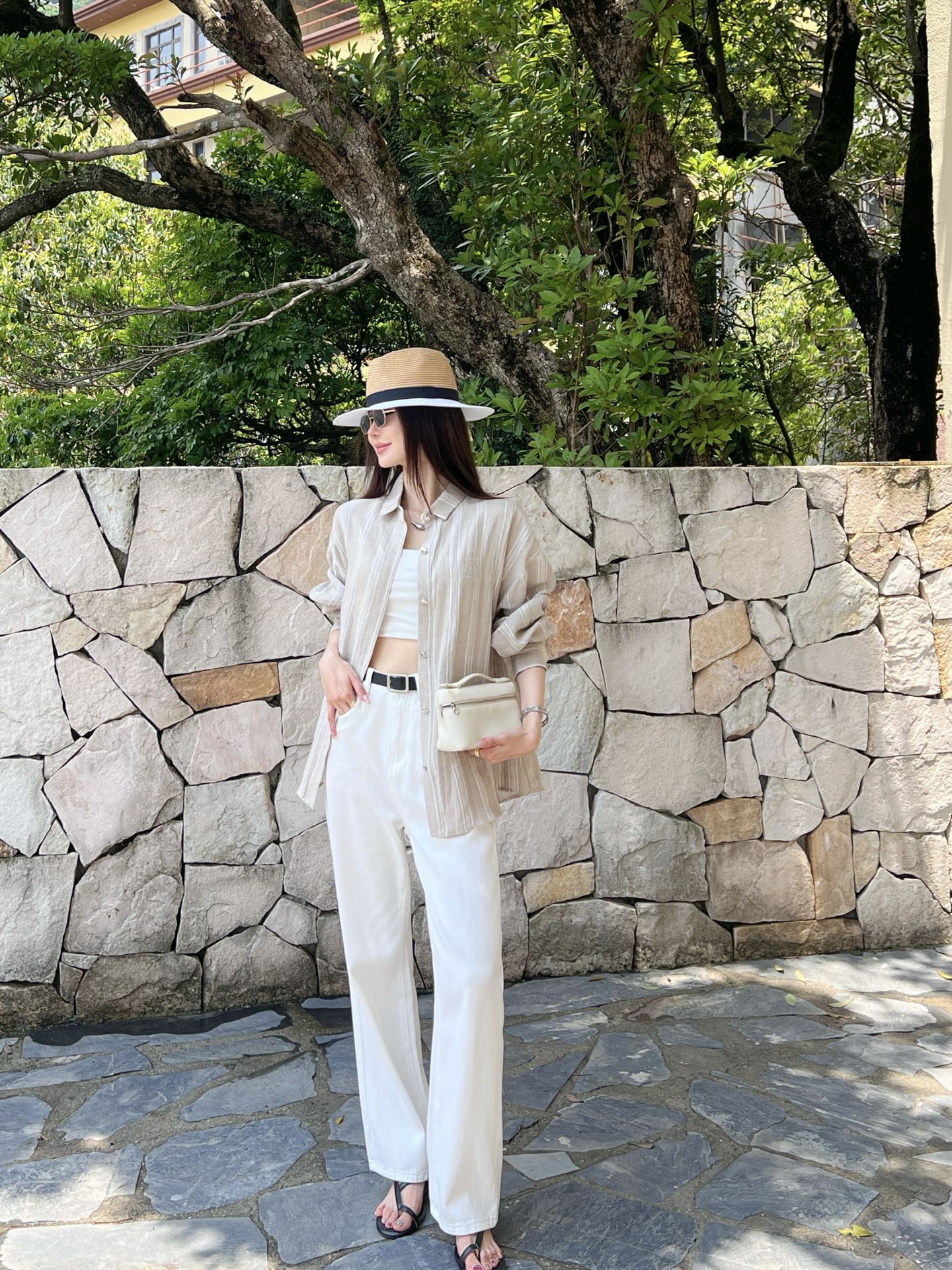 Loe 25ss linen shirt