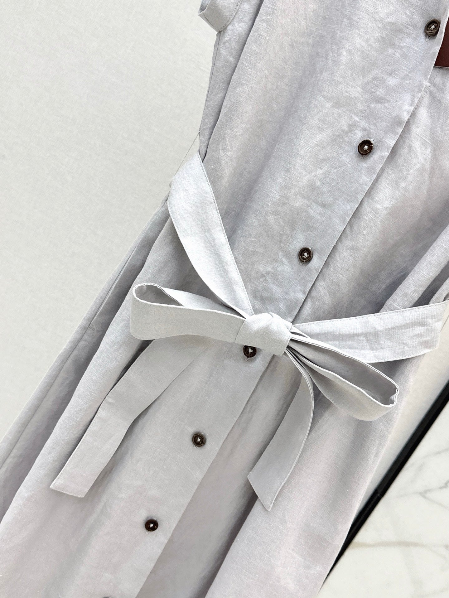 Loro 25ss sleeveless linen dress