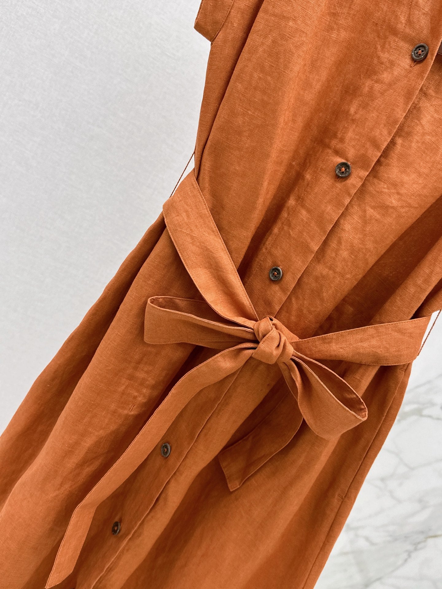Loro 25ss sleeveless linen dress