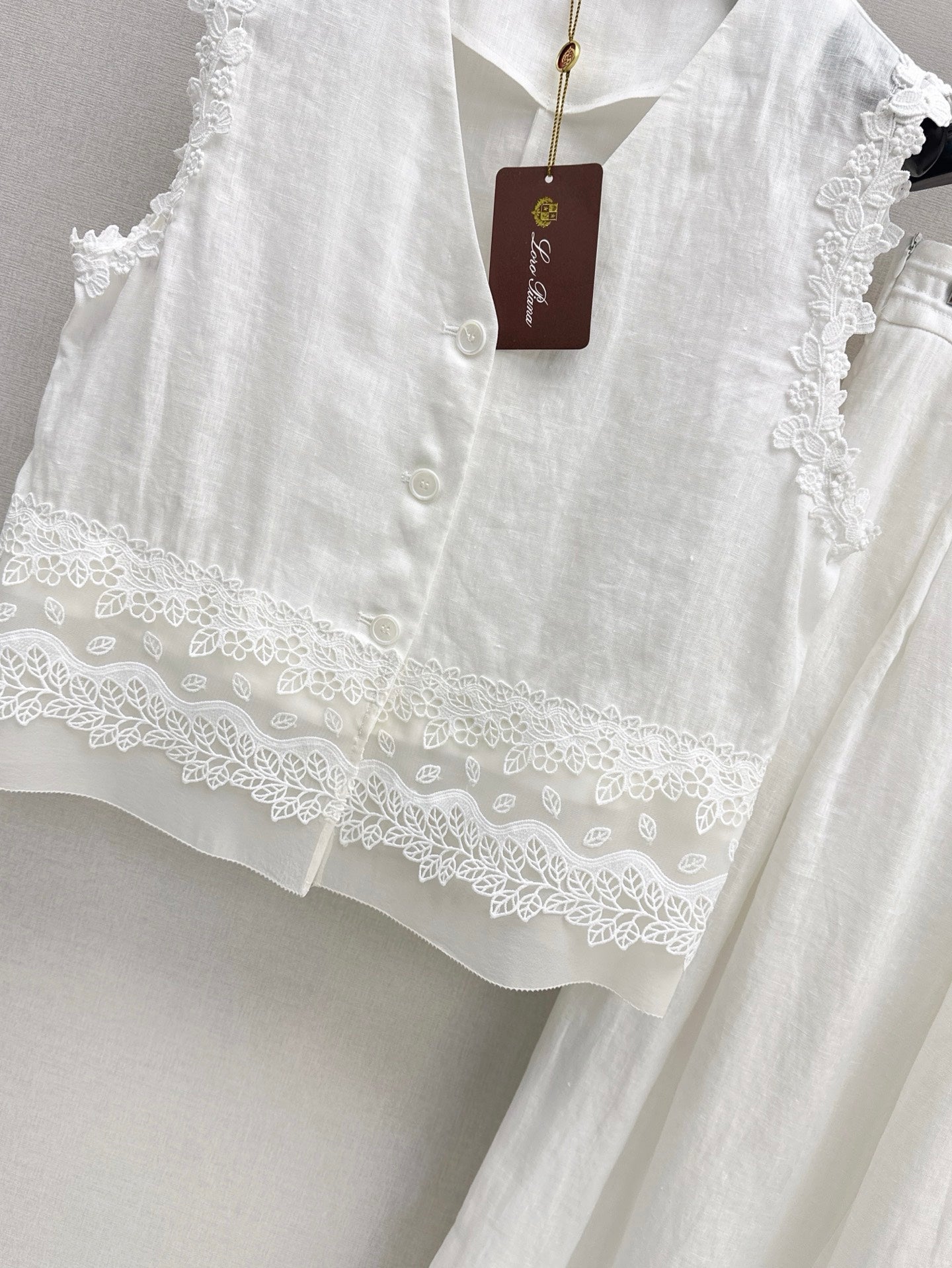 Loro 25ss linen suit