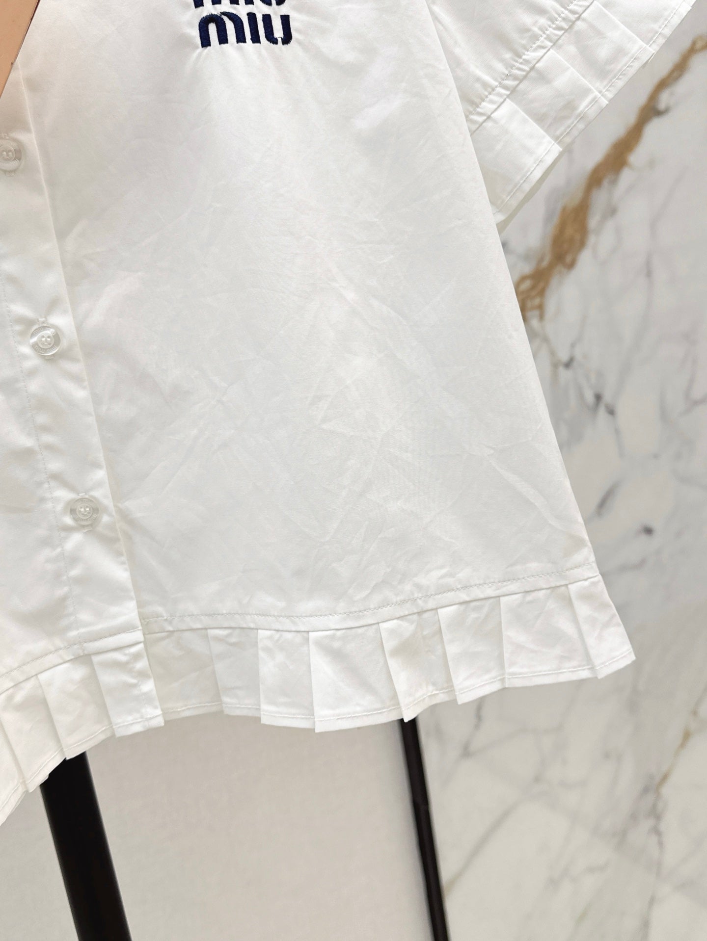Miu 25ss embroidered shirt