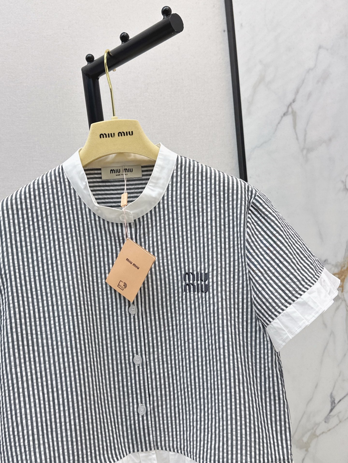 Miu 25ss embroidered shirt