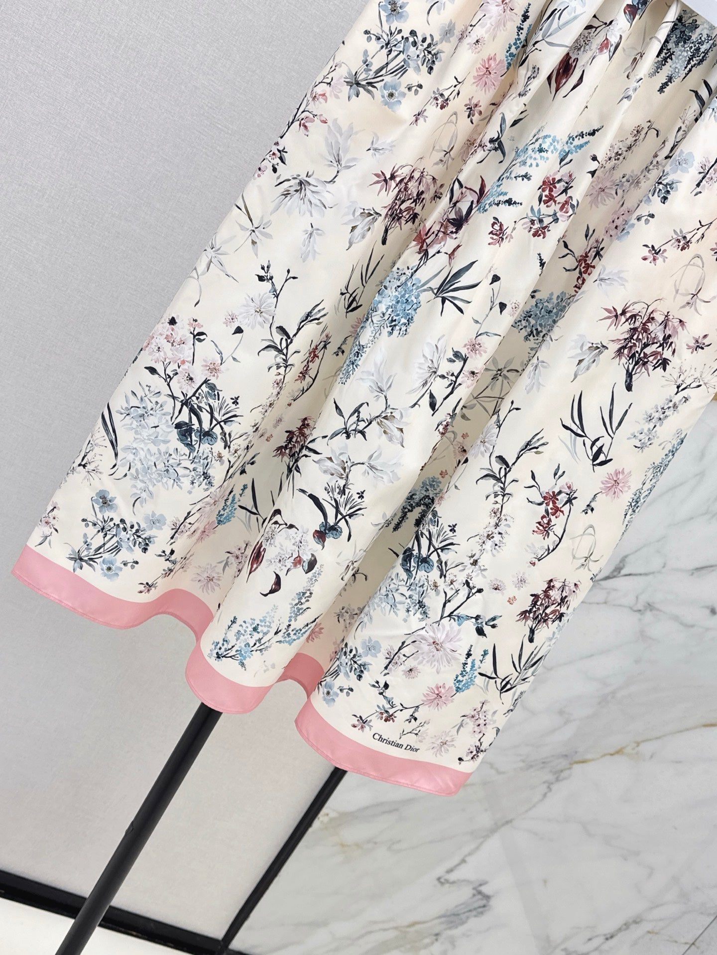 CD 25SS webbing skirt