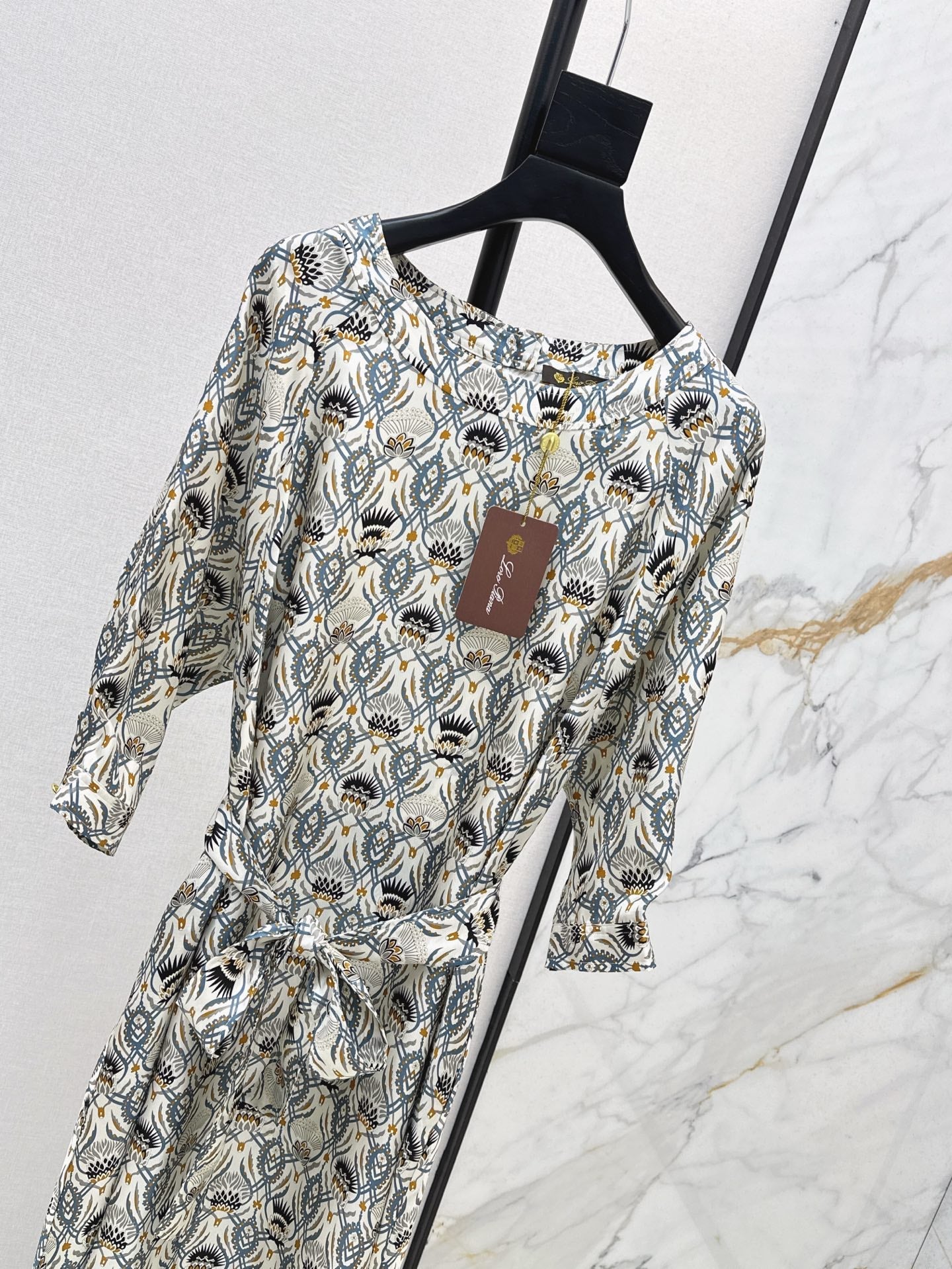 Loro 25ss Silk dress