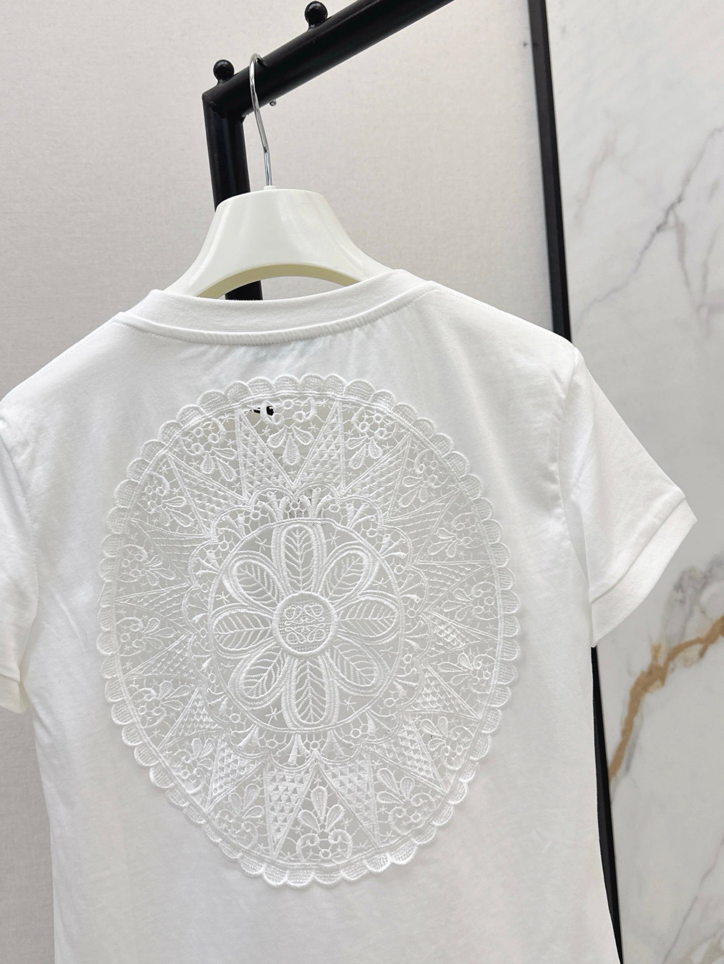Loe 25ss hollow t-shirt