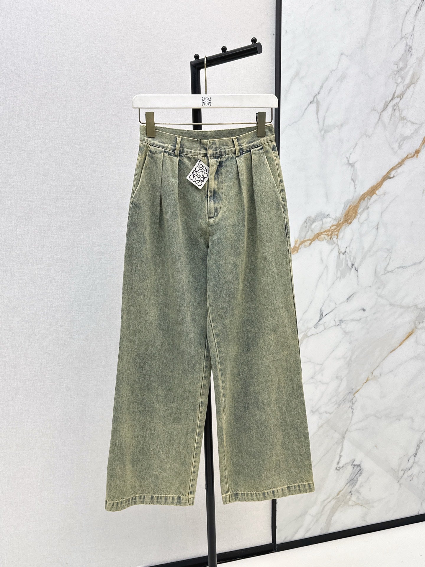 Loe 25ss straight jeans