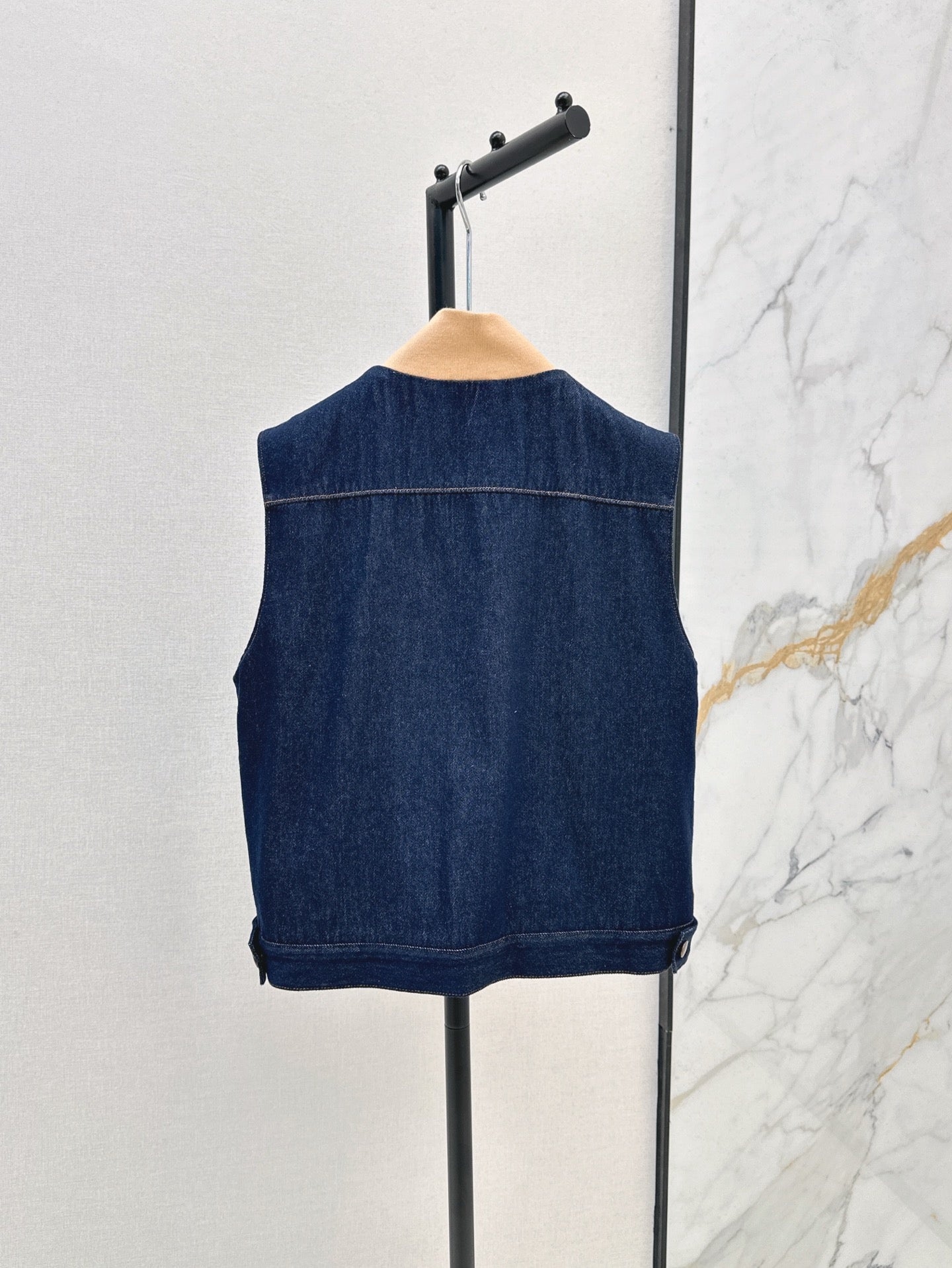 Loro 25ss denim vest