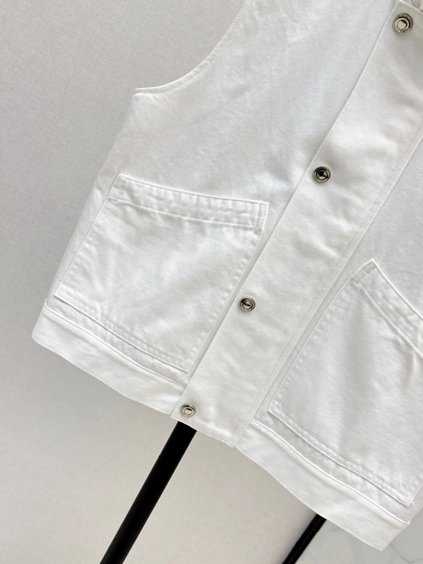 Loro 25ss denim vest
