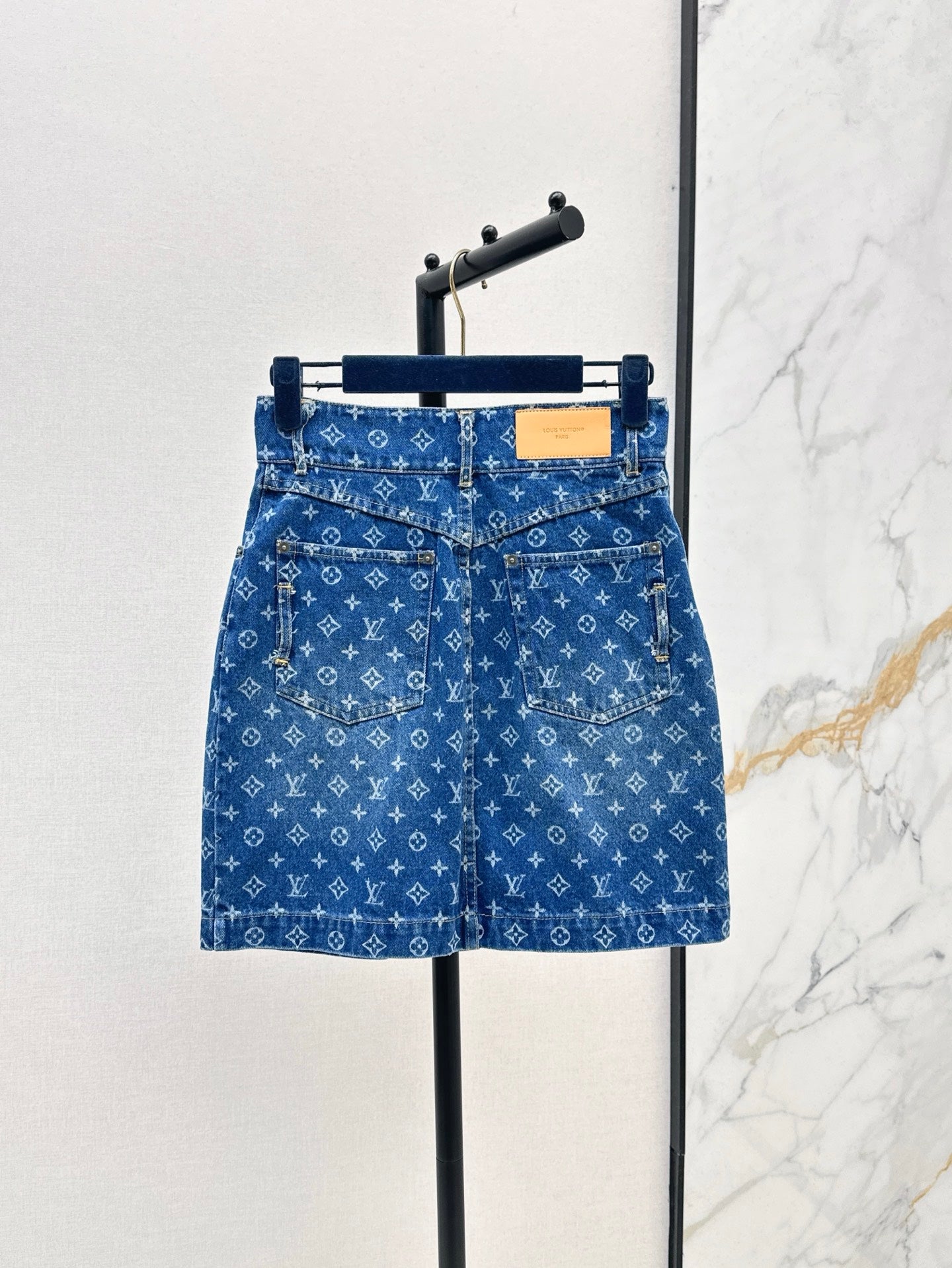 Louis 25ss denim skirt