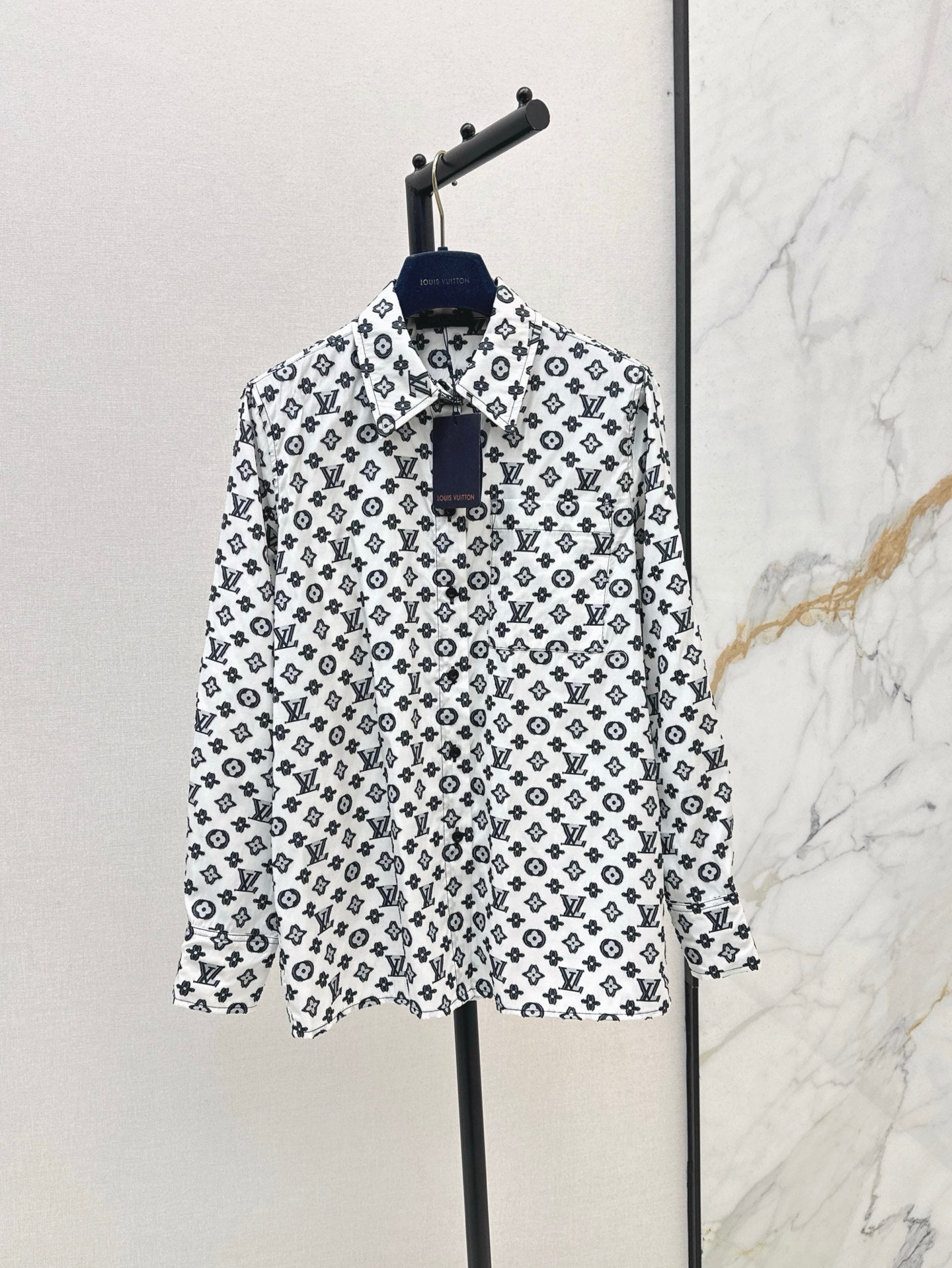 Louis 25ss monogram shirt