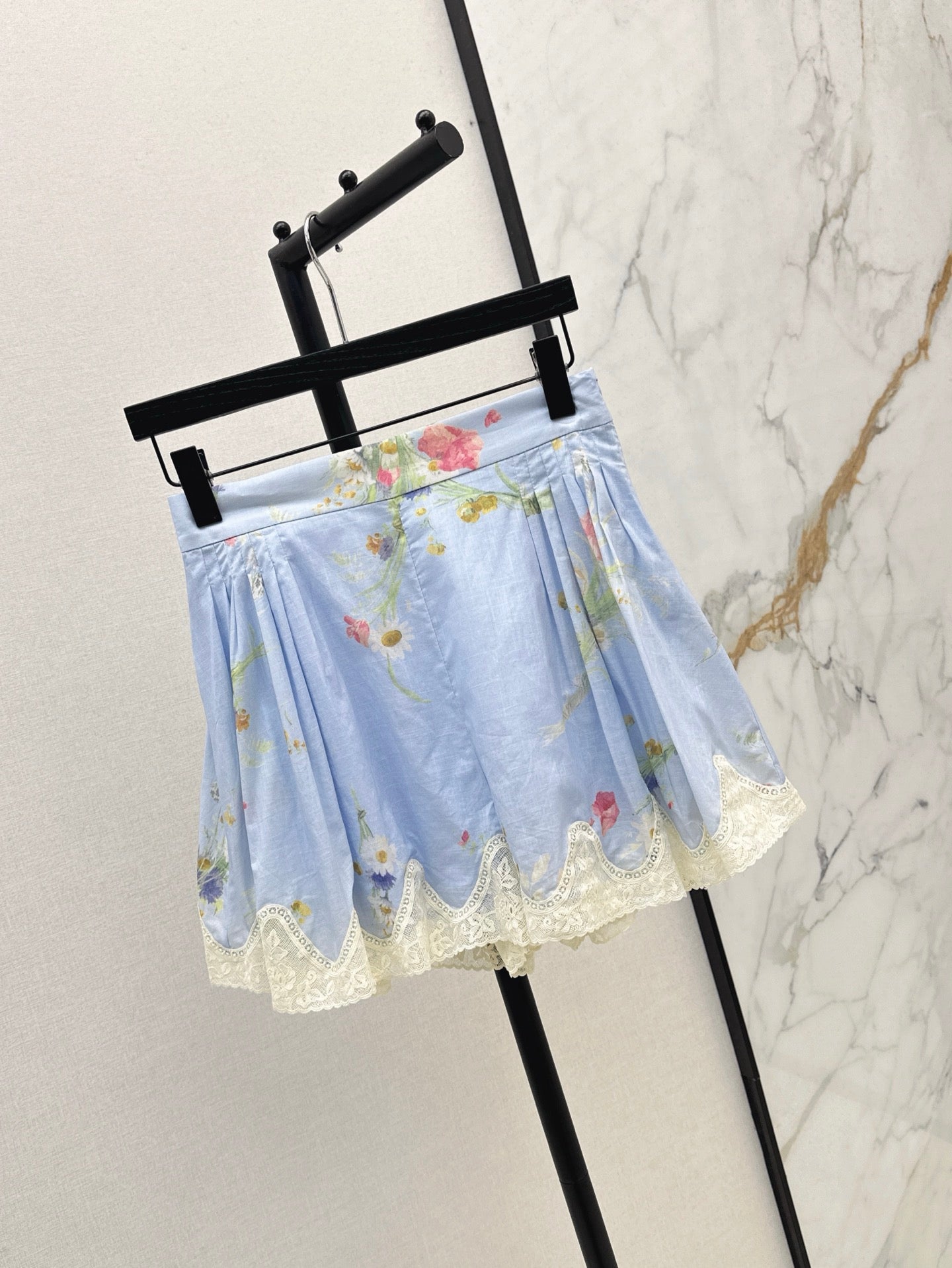 Zim 25ss lace short