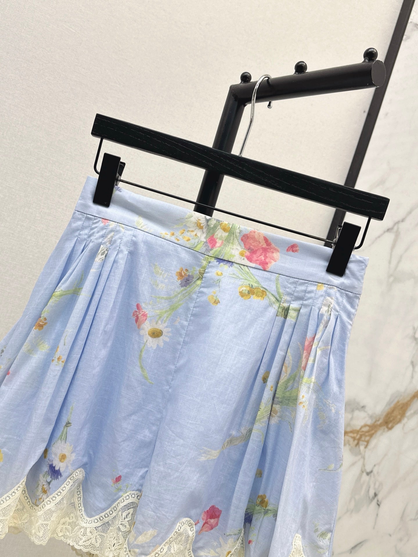 Zim 25ss lace short