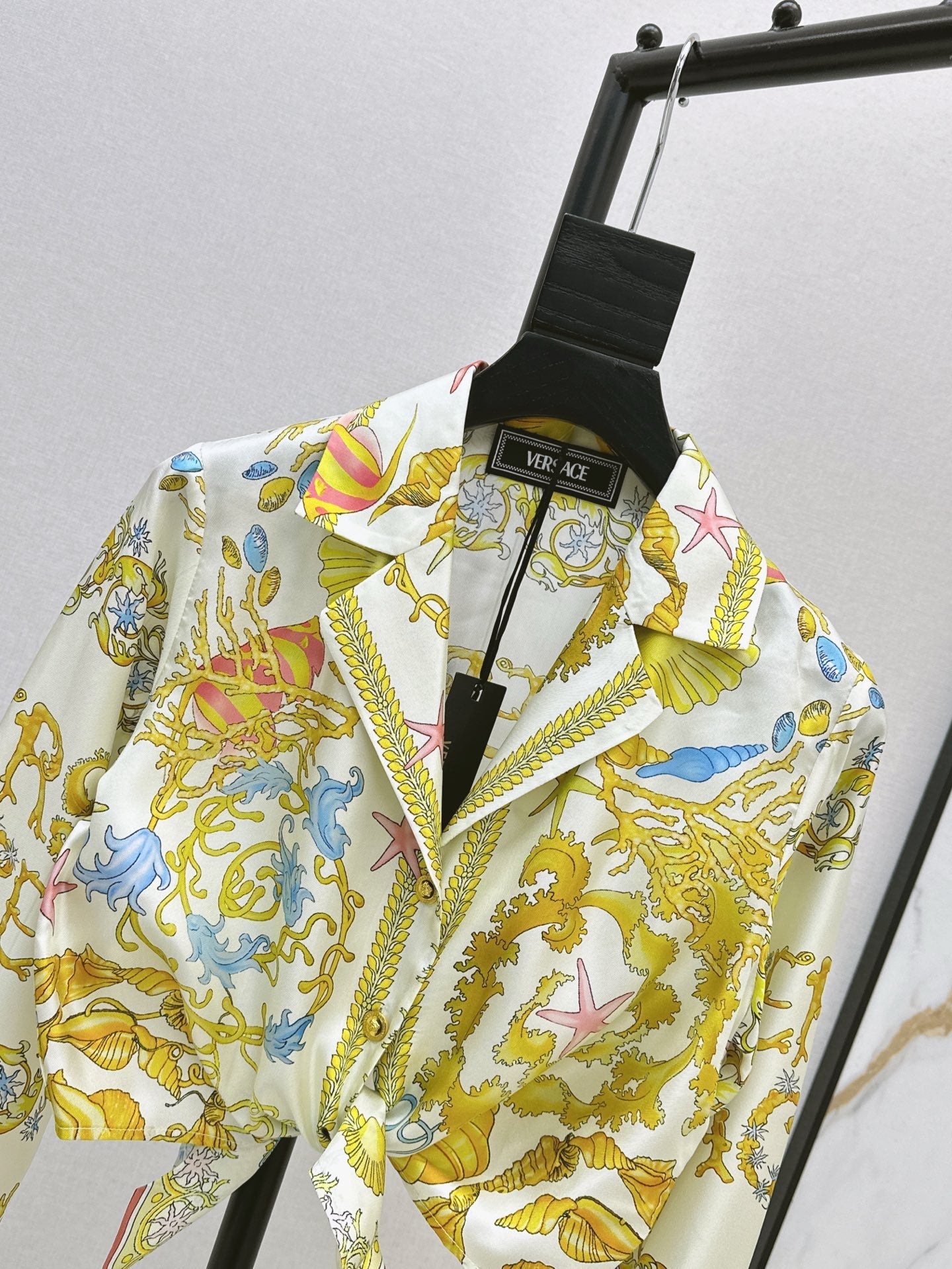 Vers 25ss silk crop shirt