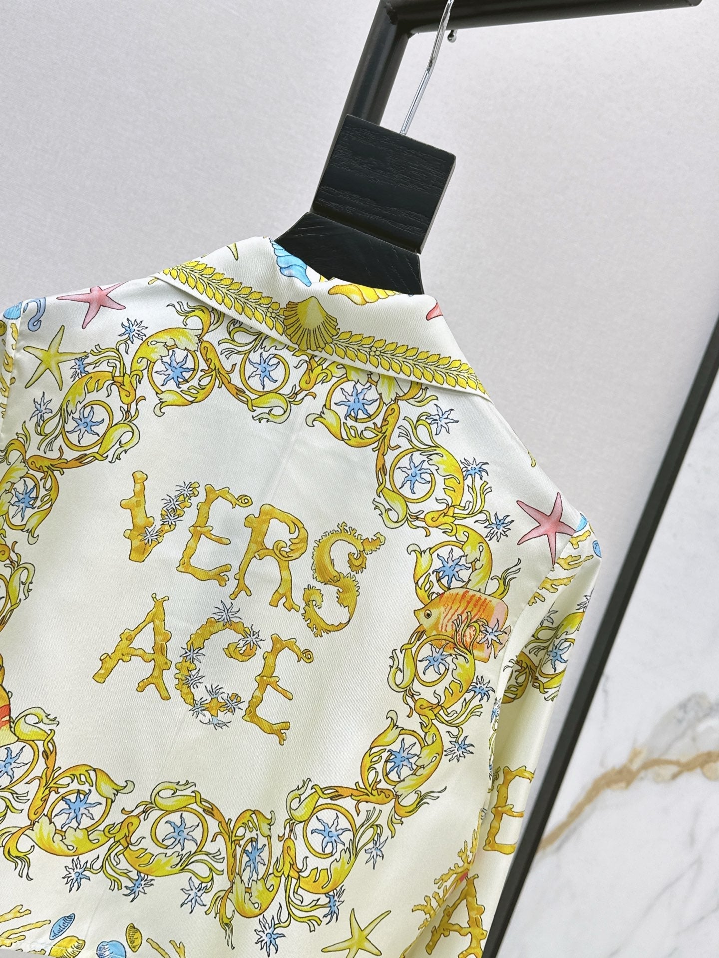 Vers 25ss silk crop shirt