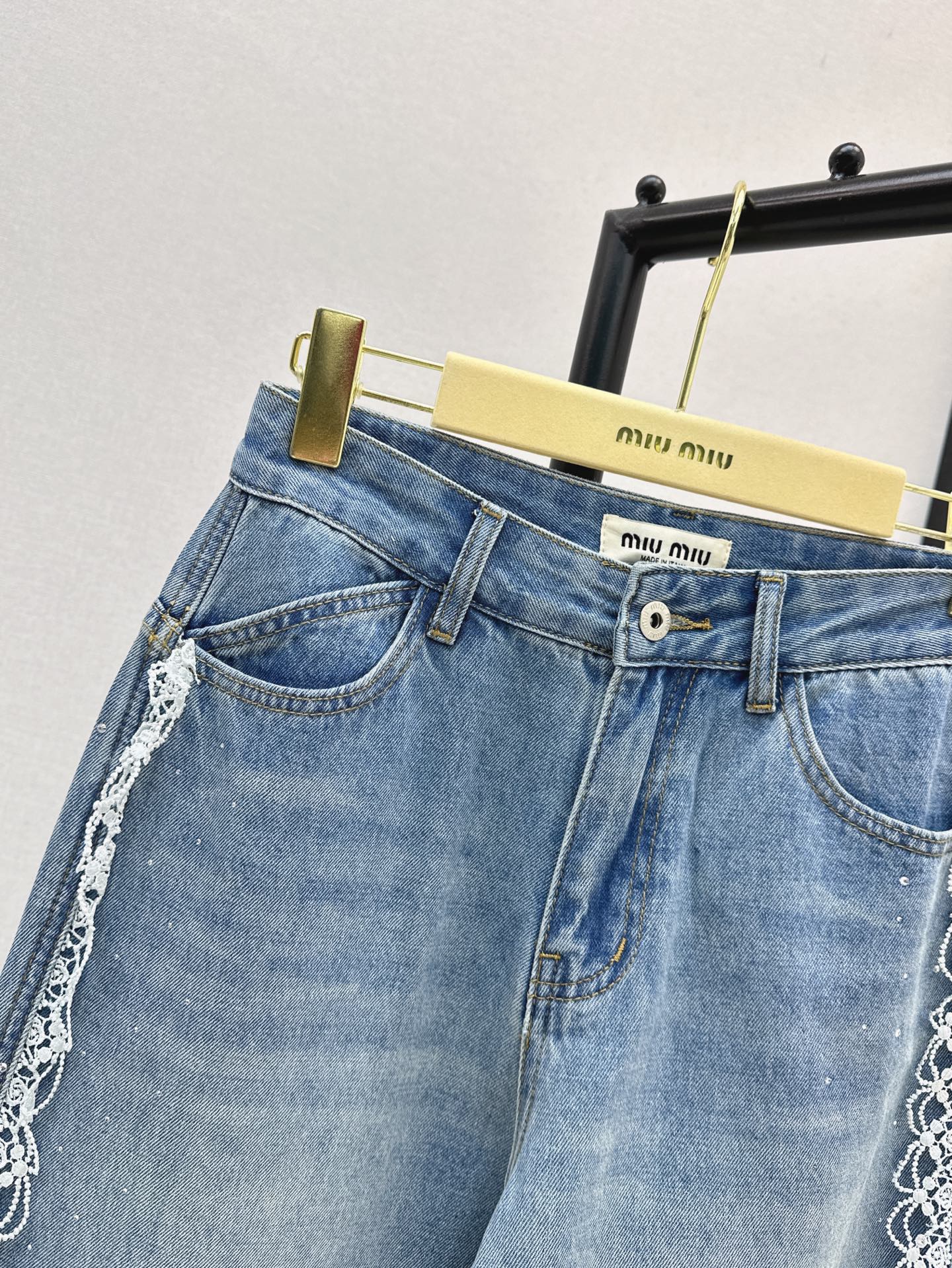 Miu 25ss lace jeans