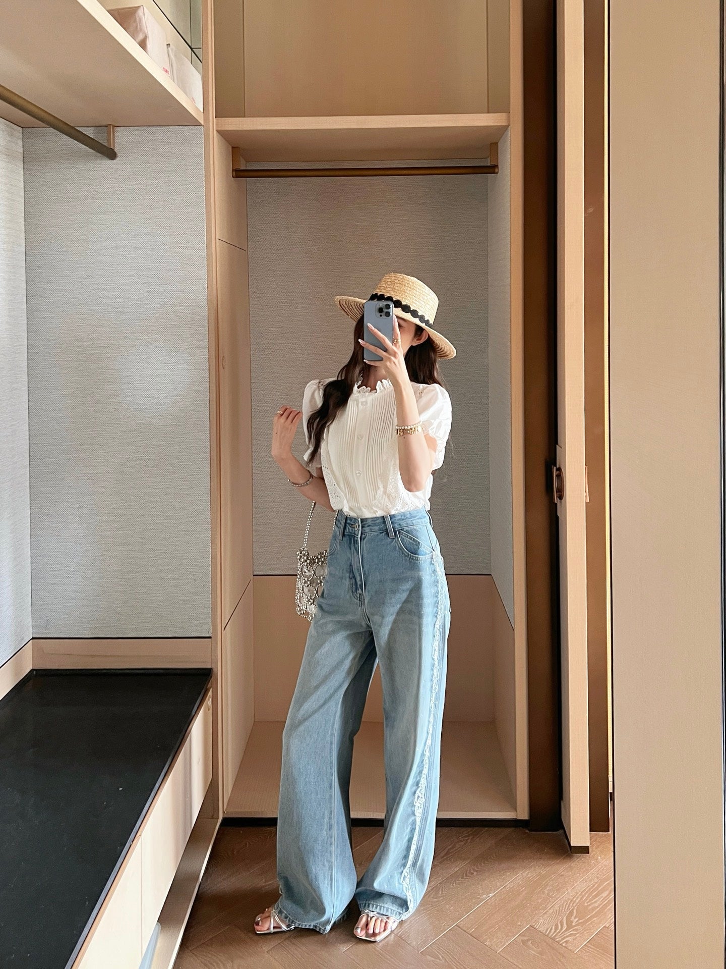 Miu 25ss lace jeans