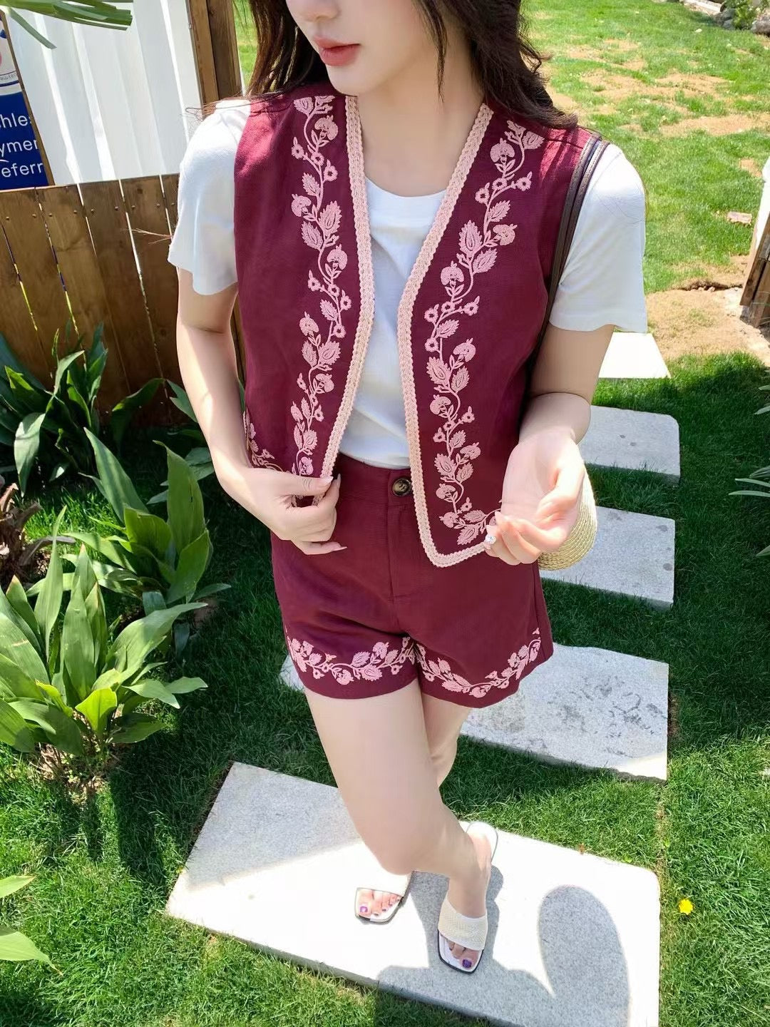 Loro 25ss linen embroidered suit