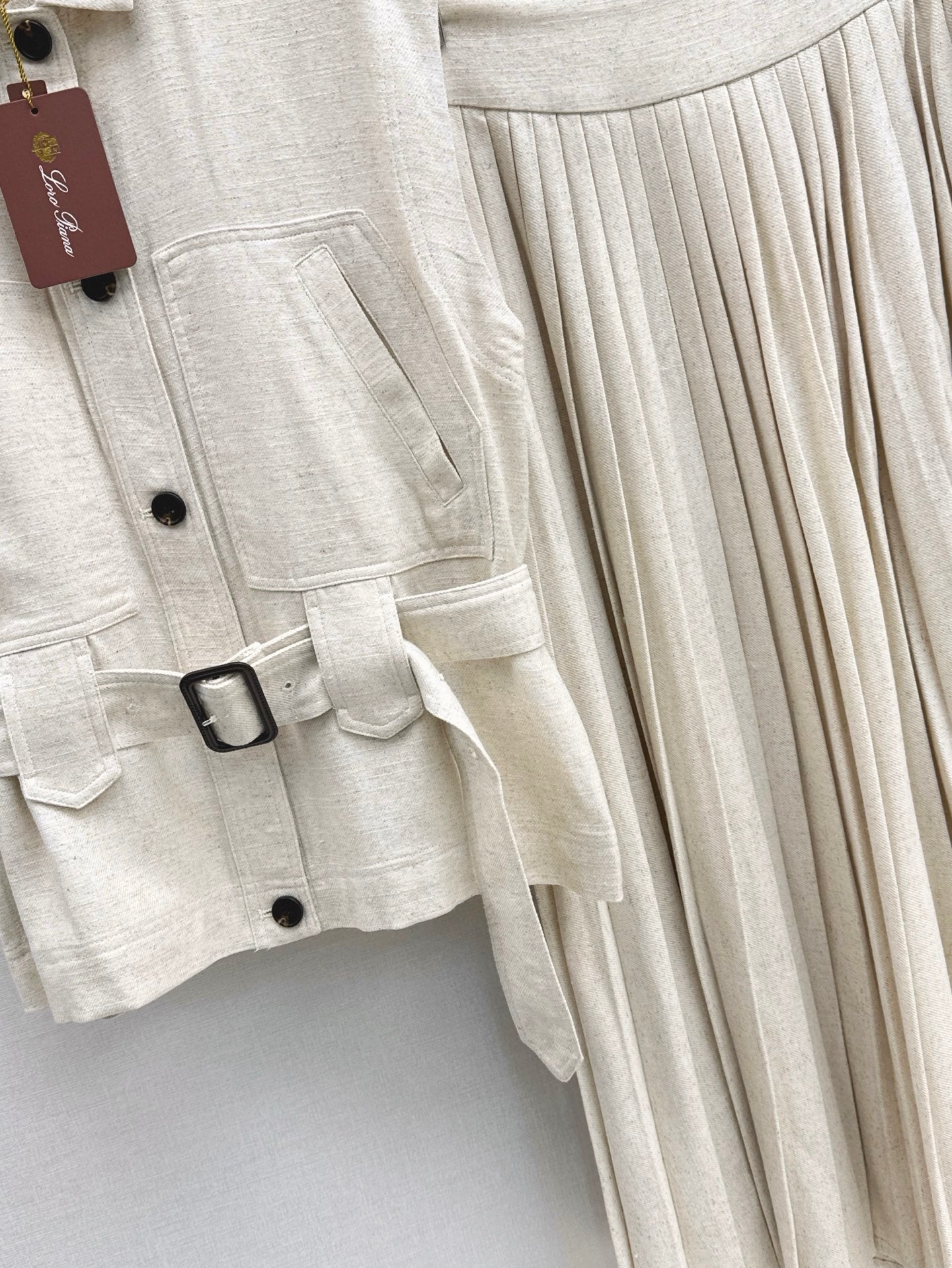 Loro 25ss linen suit