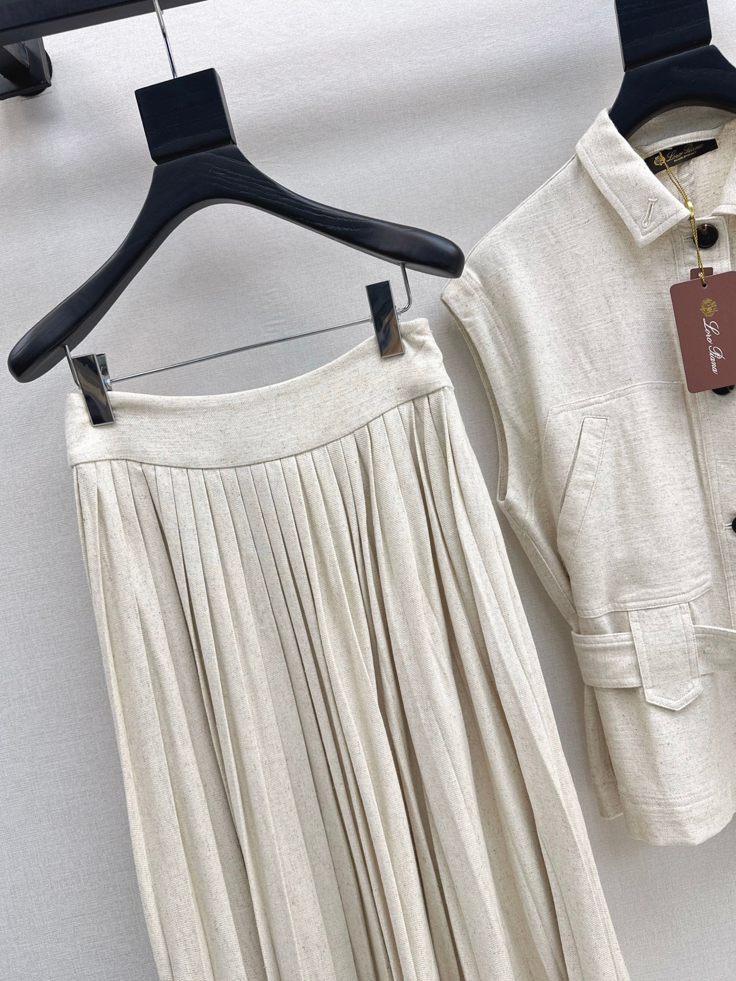 Loro 25ss linen suit