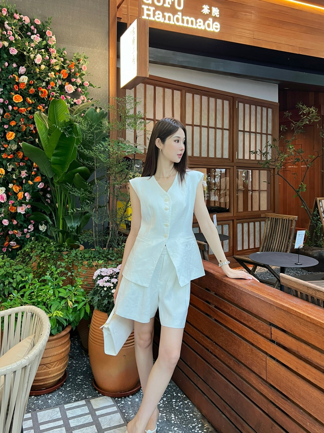 Loro 25ss linen vest
