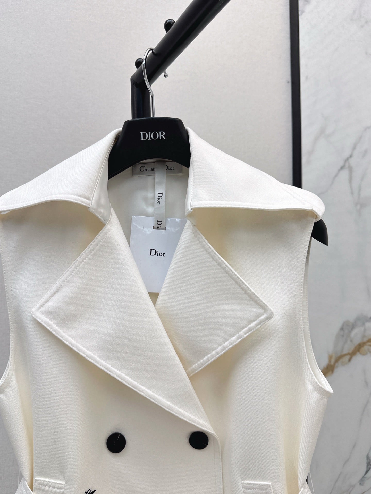CD 25SS embroidered vest