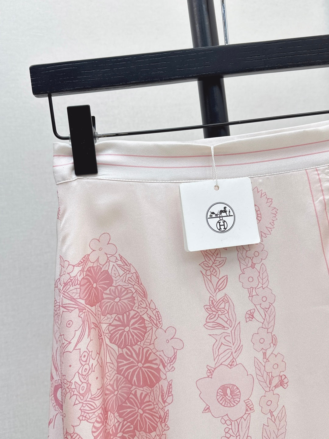 Herm 25ss Silk skirt