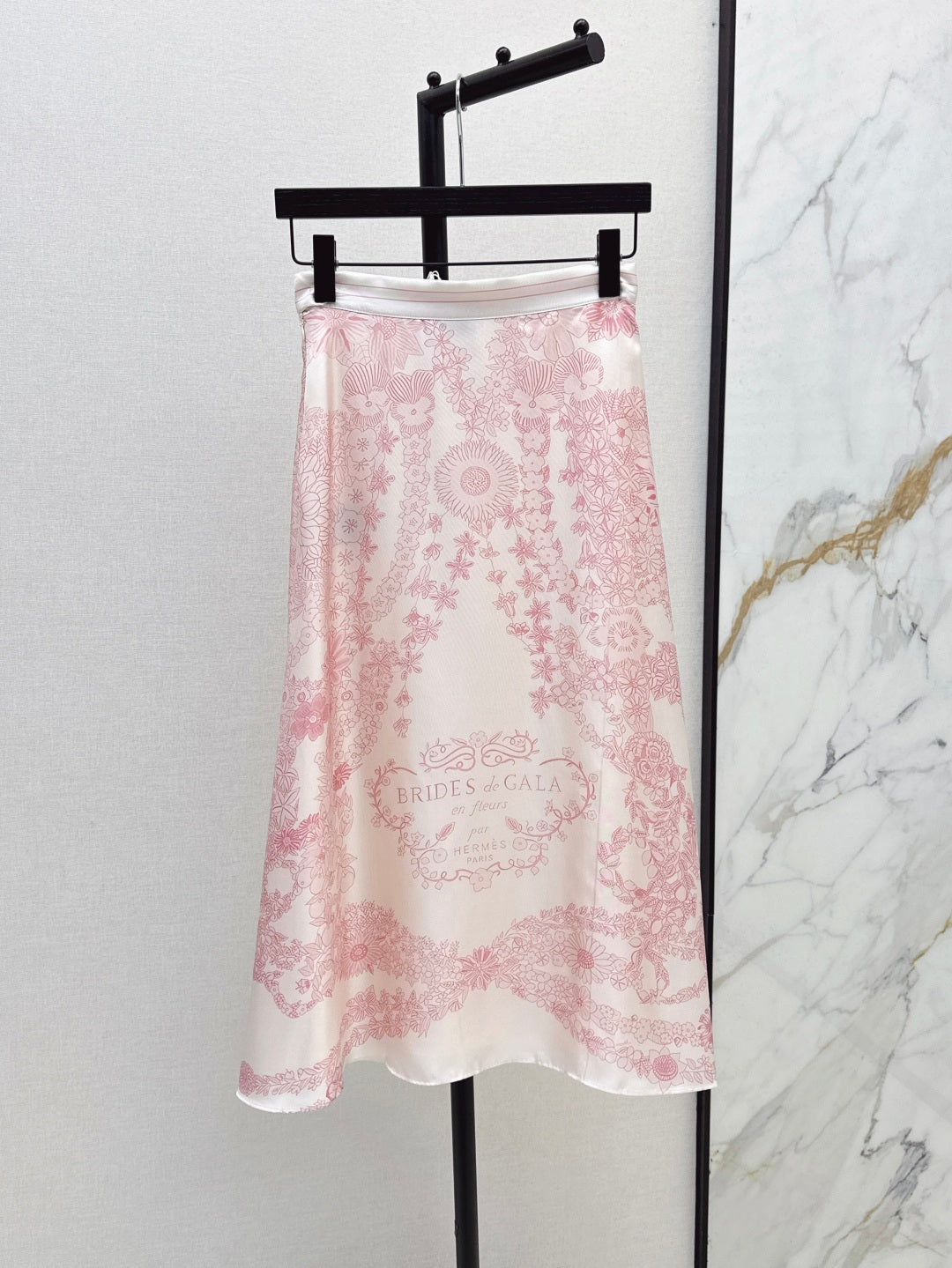 Herm 25ss Silk skirt