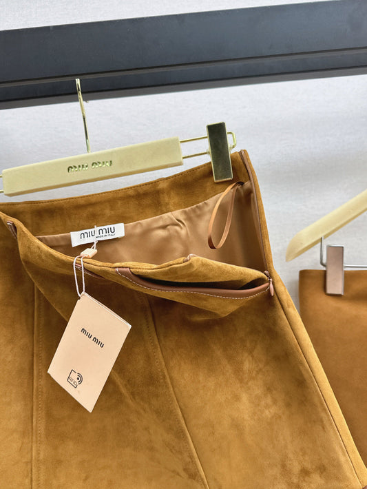 Miu 25ss suede skirt