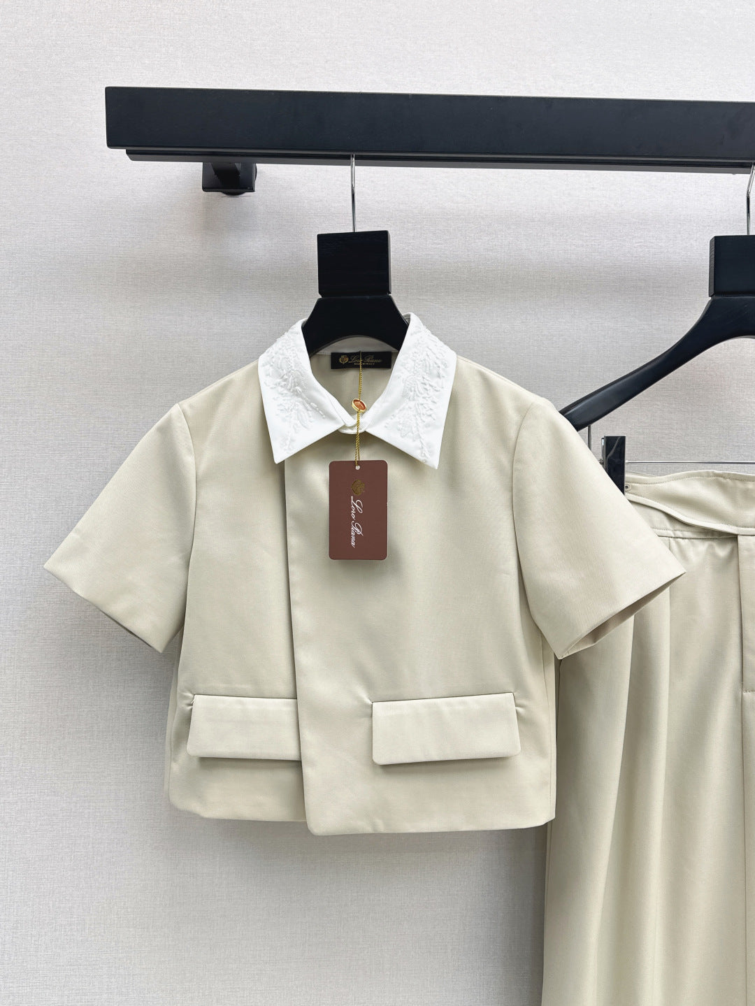 Loro 25ss suit