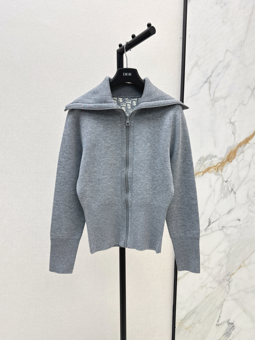 CD 25fw reversible jacket